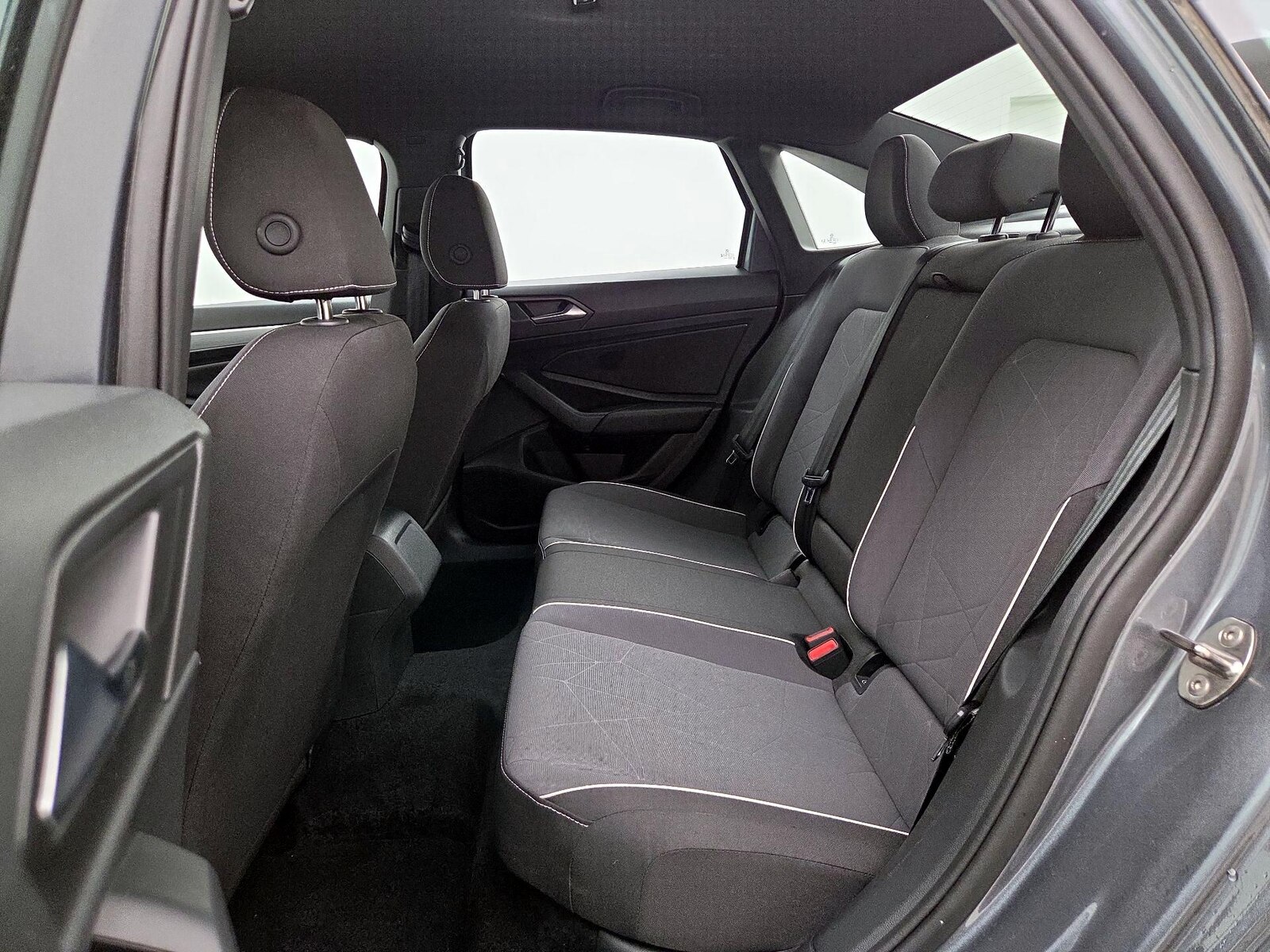2025 Volkswagen Jetta Sport - Photo 20