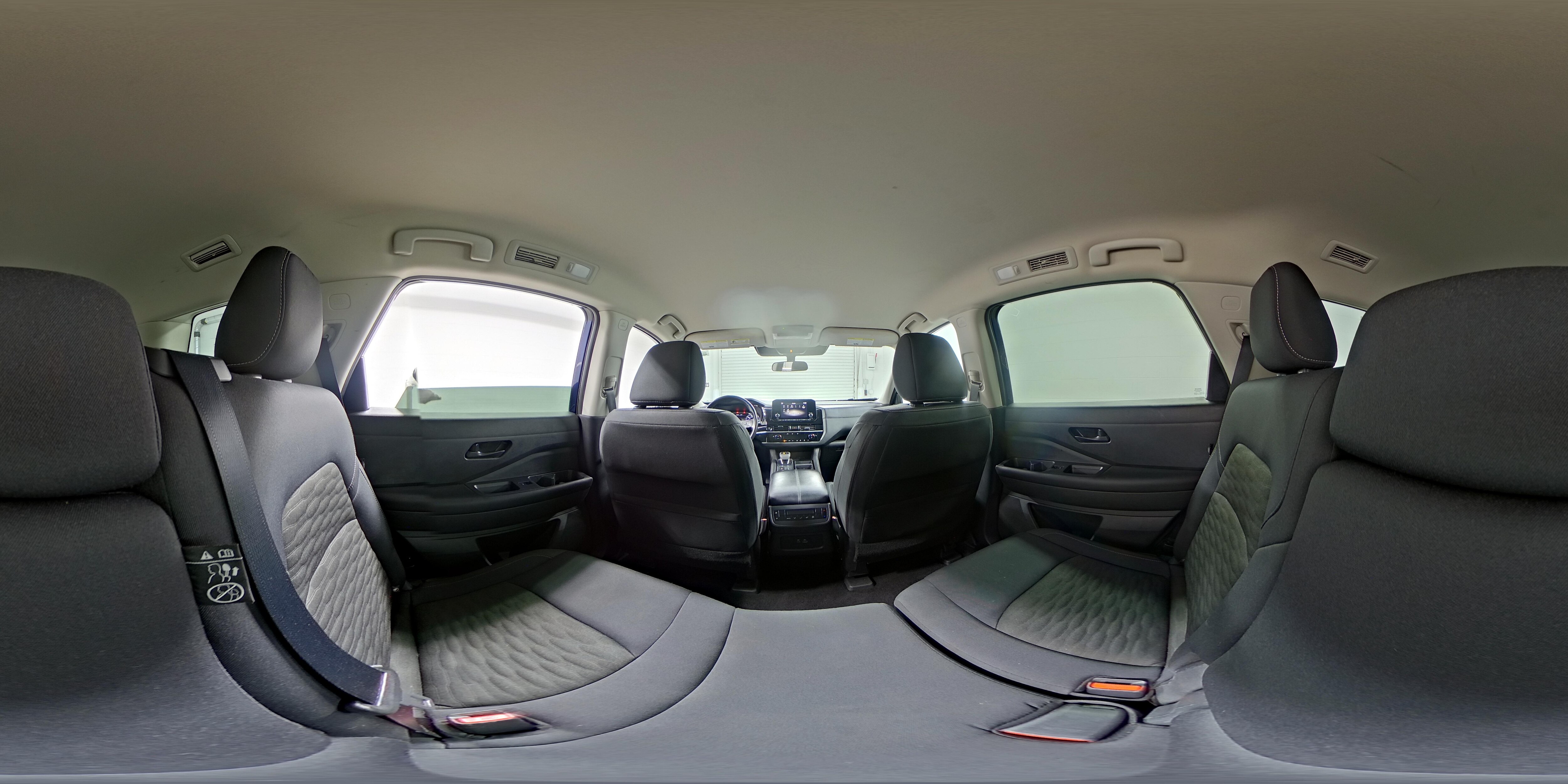 2025 Nissan Pathfinder SV - Photo 27
