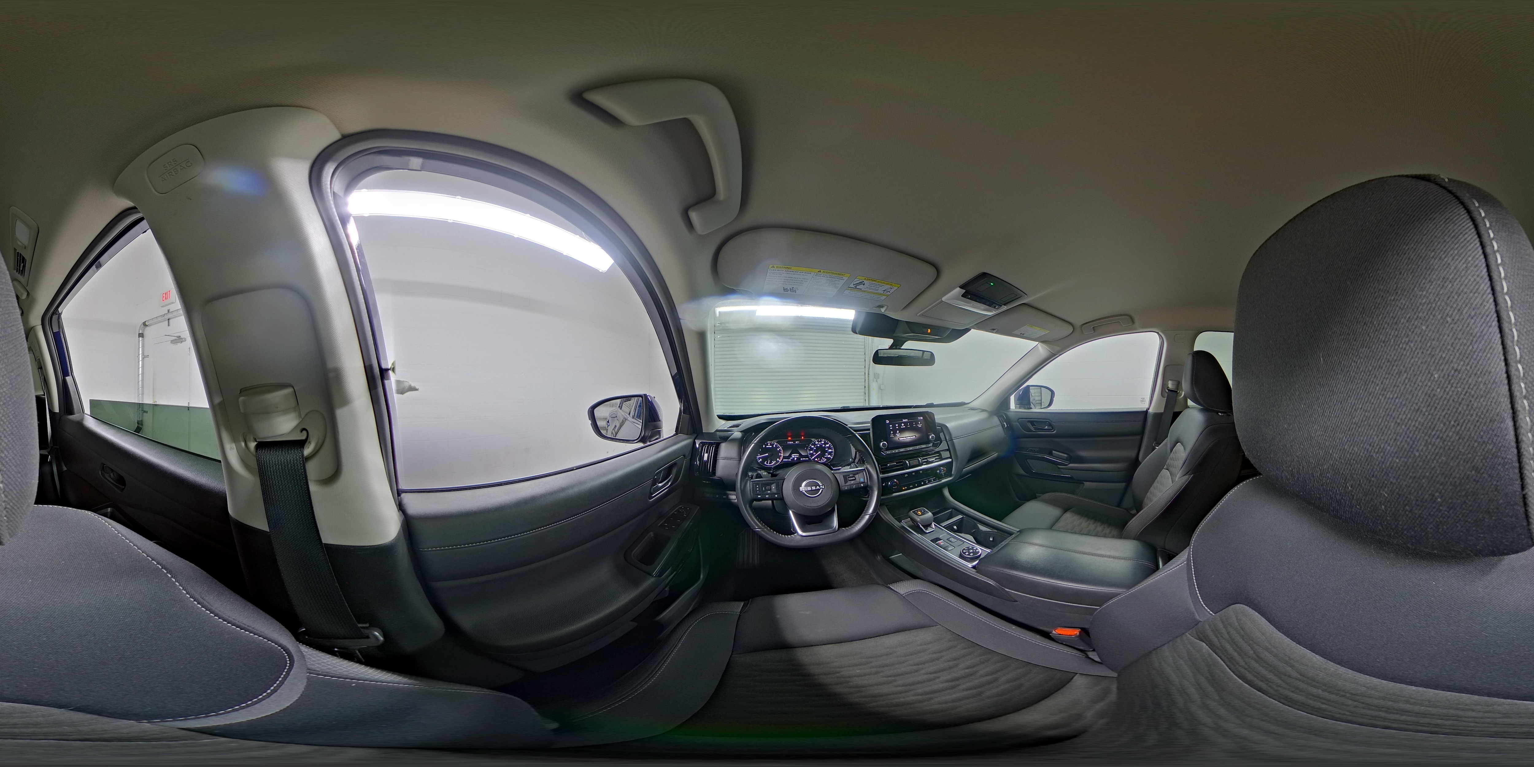 2025 Nissan Pathfinder SV - Photo 28