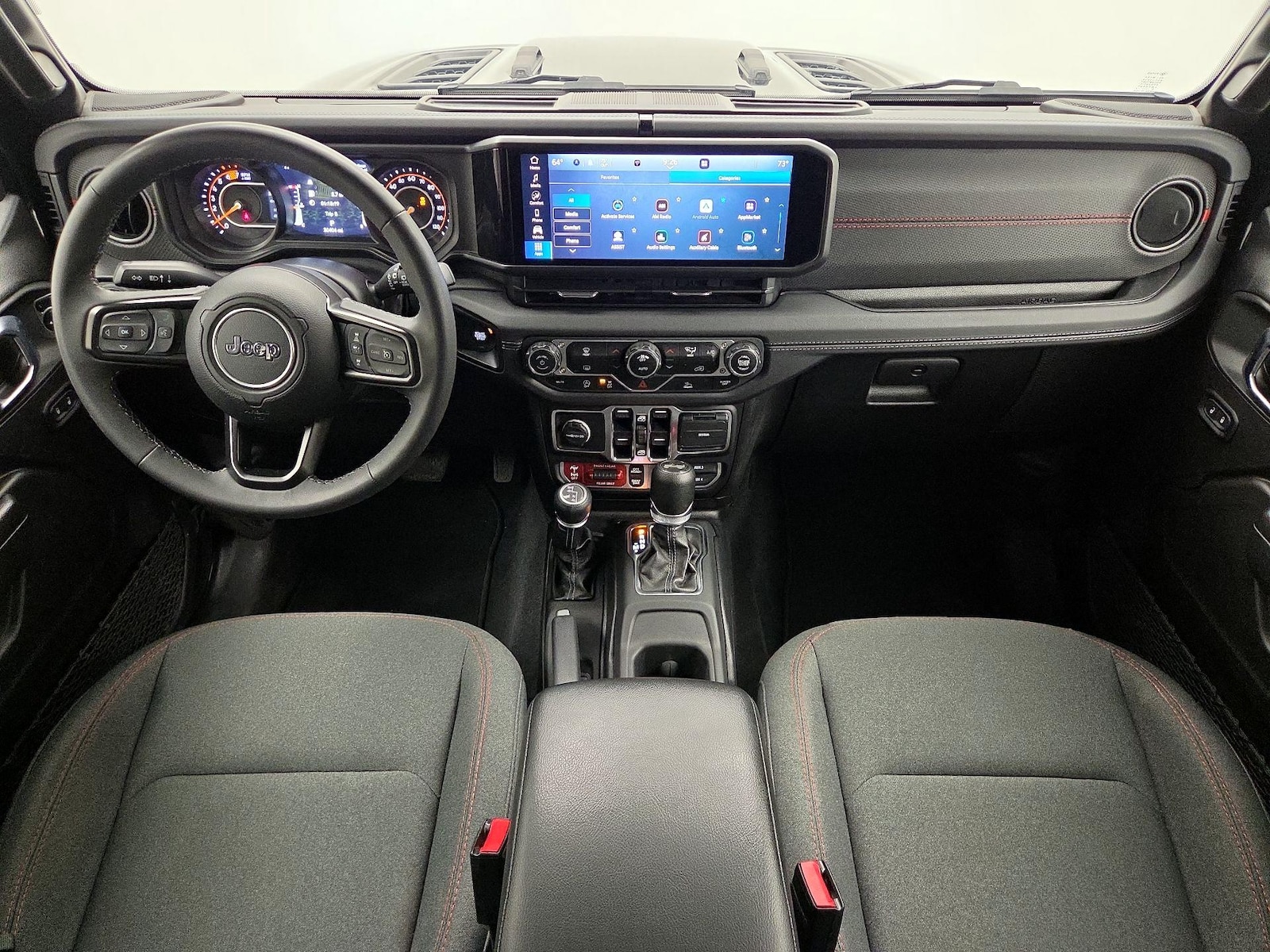 Apple CarPlay® & Android Auto™