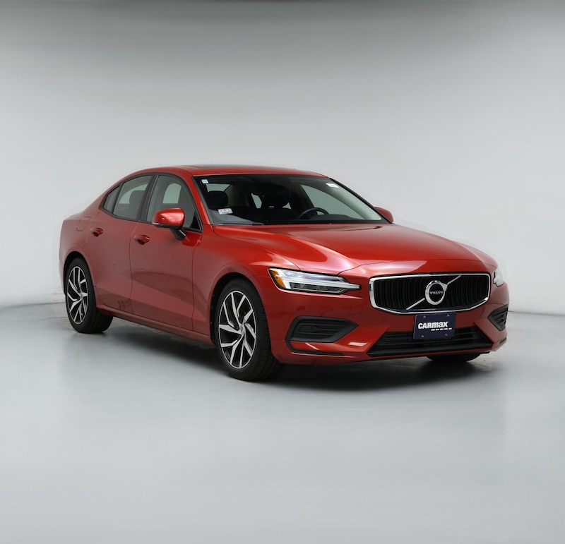2020 Volvo S60 T6 Momentum
