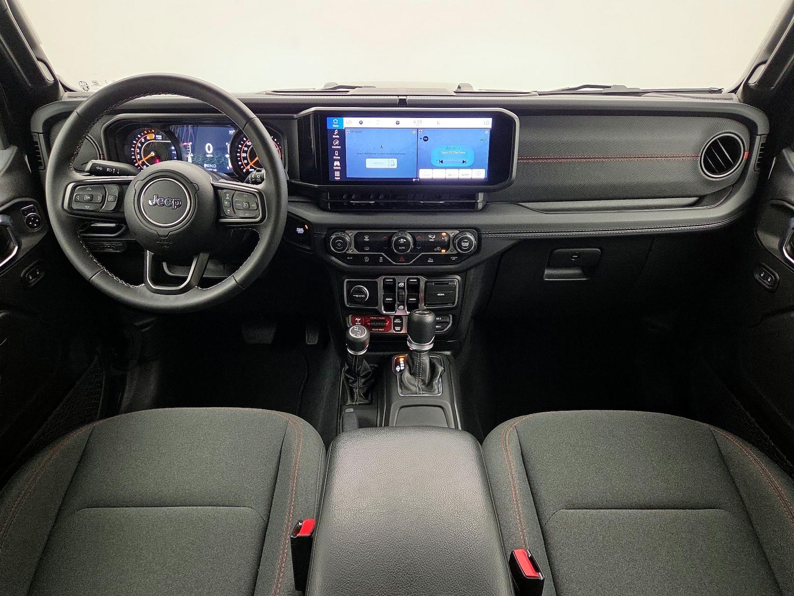 Apple CarPlay® & Android Auto™