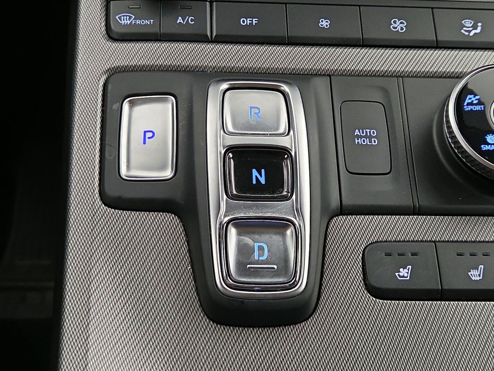 2024 Hyundai Palisade SEL - Photo 19