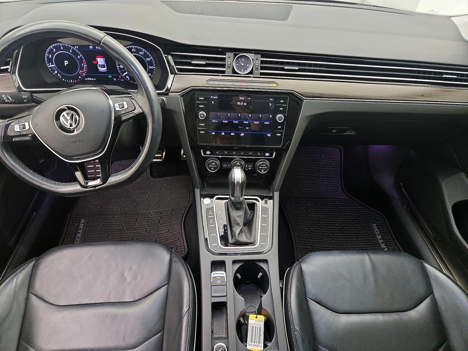 Apple CarPlay® & Android Auto™