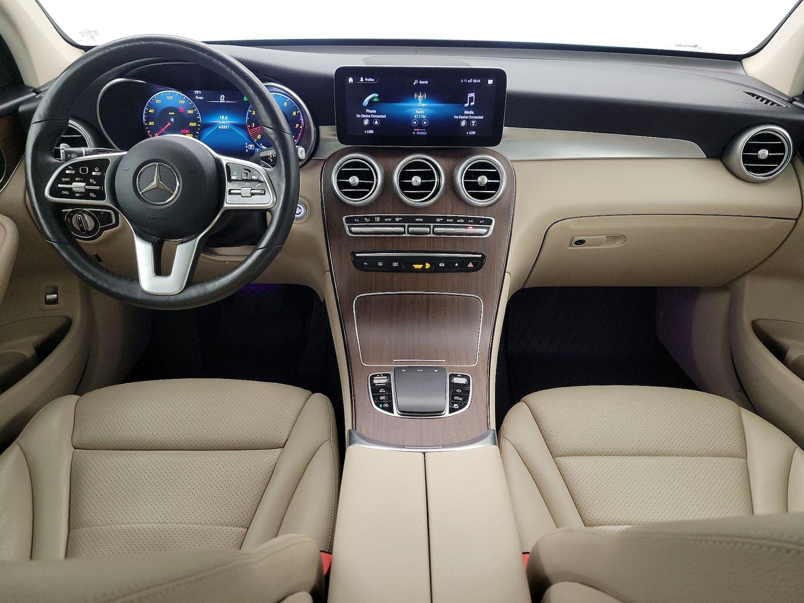 Apple CarPlay® & Android Auto™