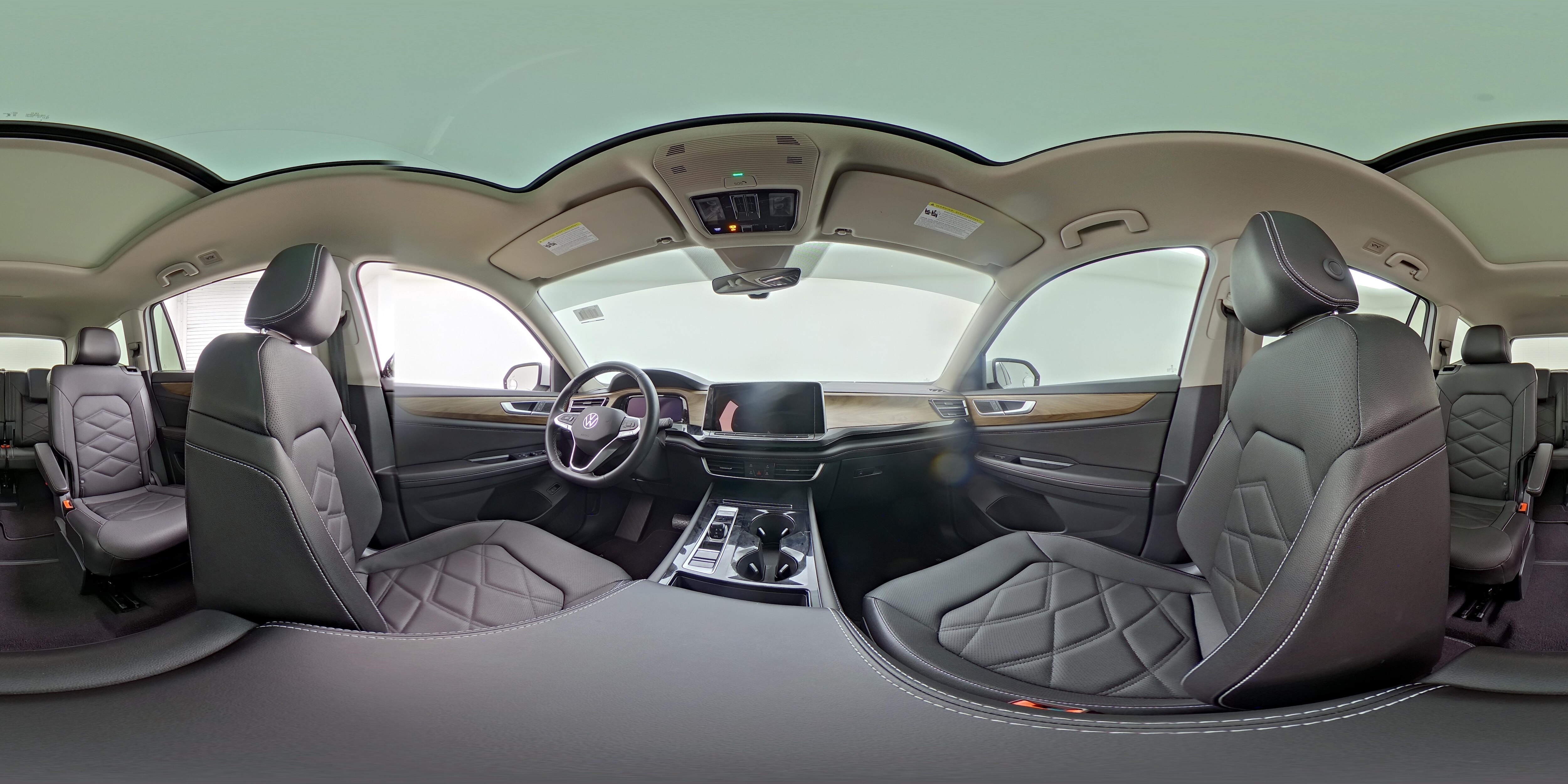 2024 Volkswagen Atlas SE w/Tech - Photo 25