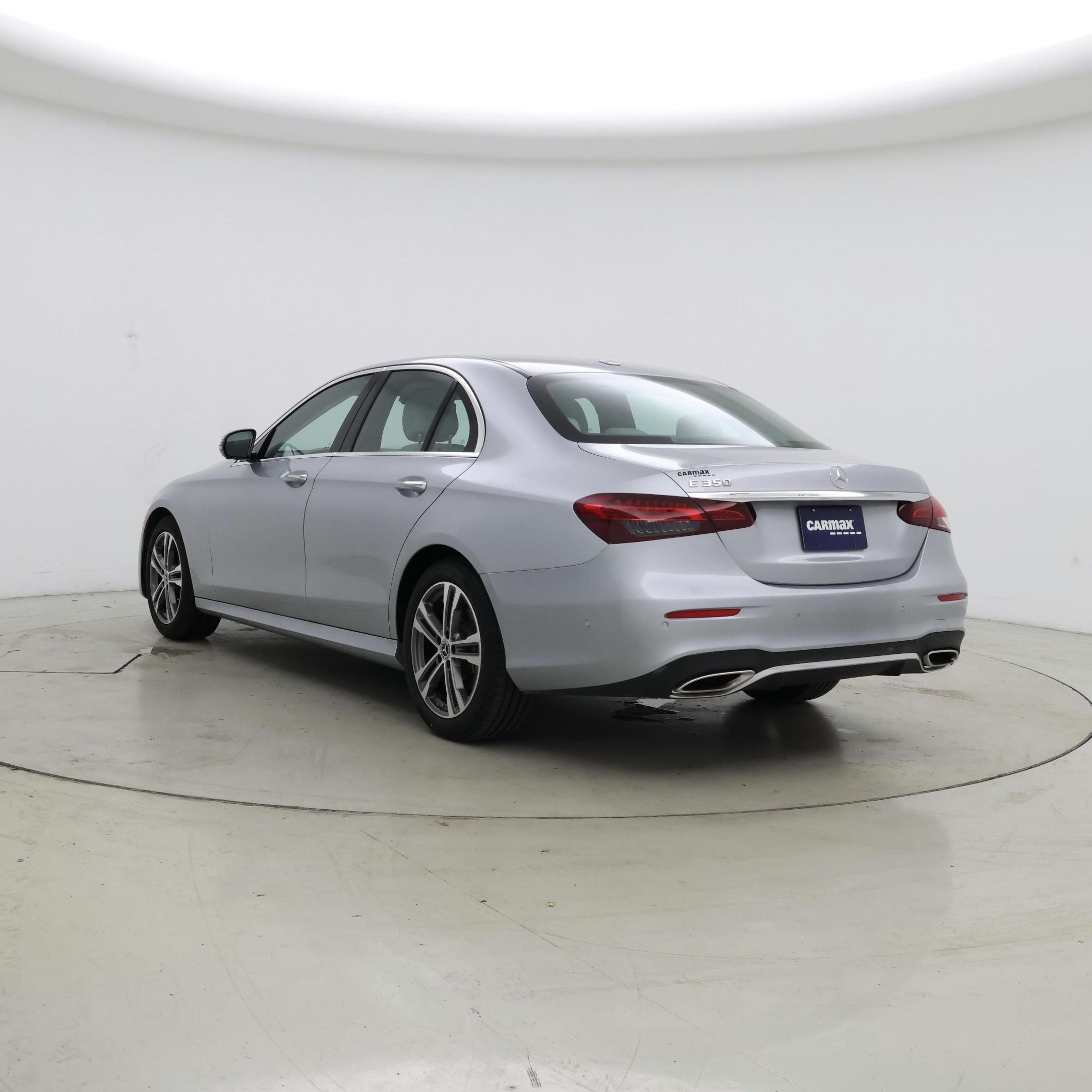 Thumbnail: 2022 Mercedes-Benz E-Class - 2