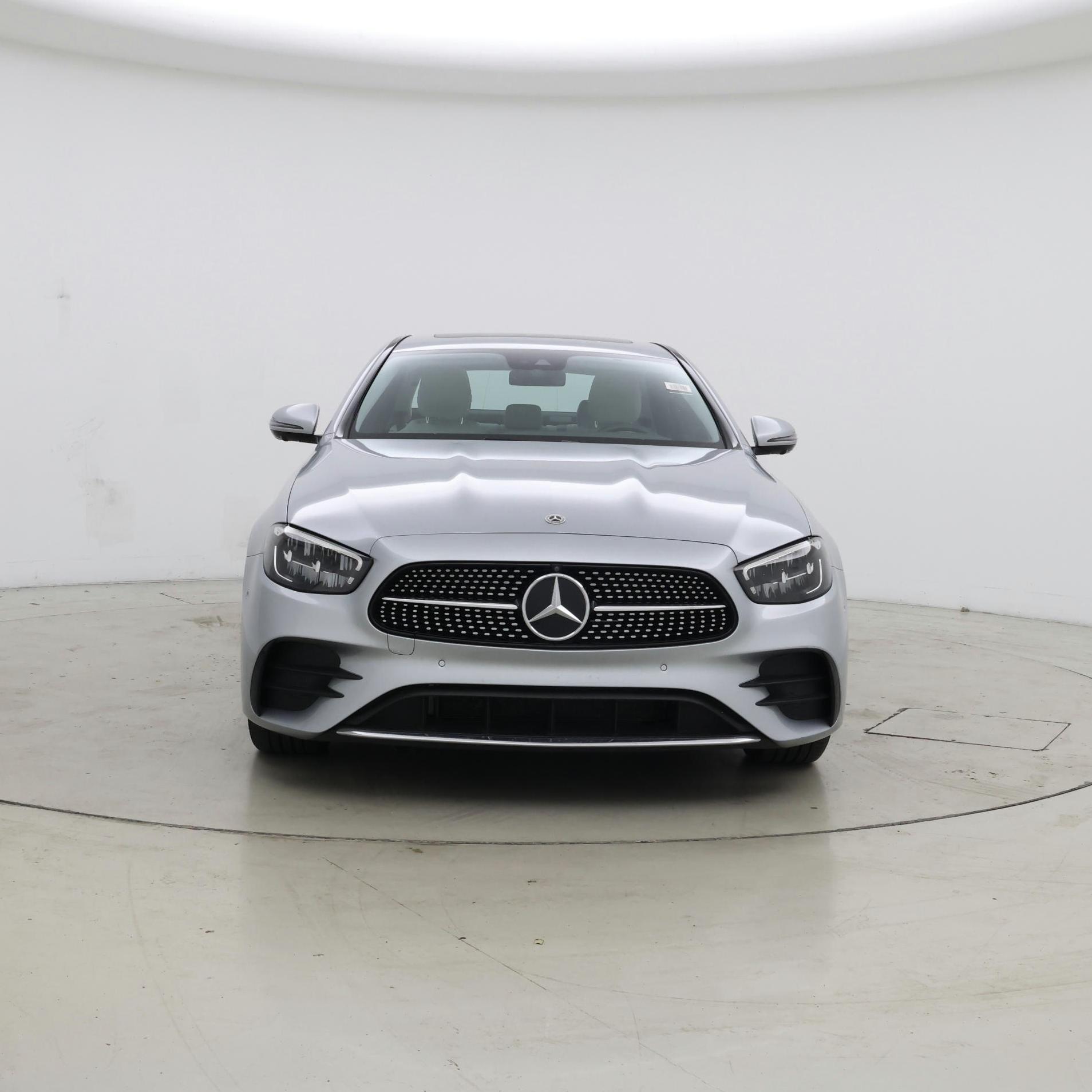 Thumbnail: 2022 Mercedes-Benz E-Class - 5