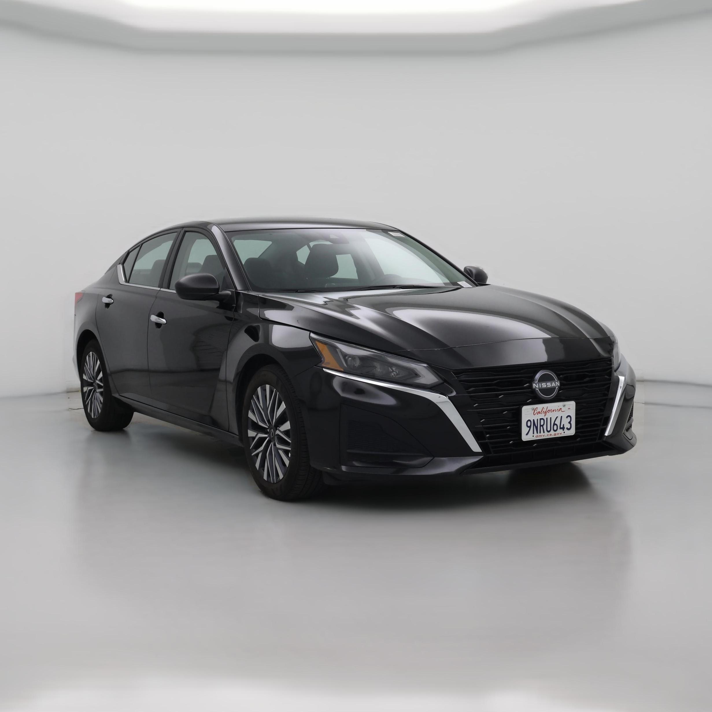 Thumbnail: 2025 Nissan Altima - 1