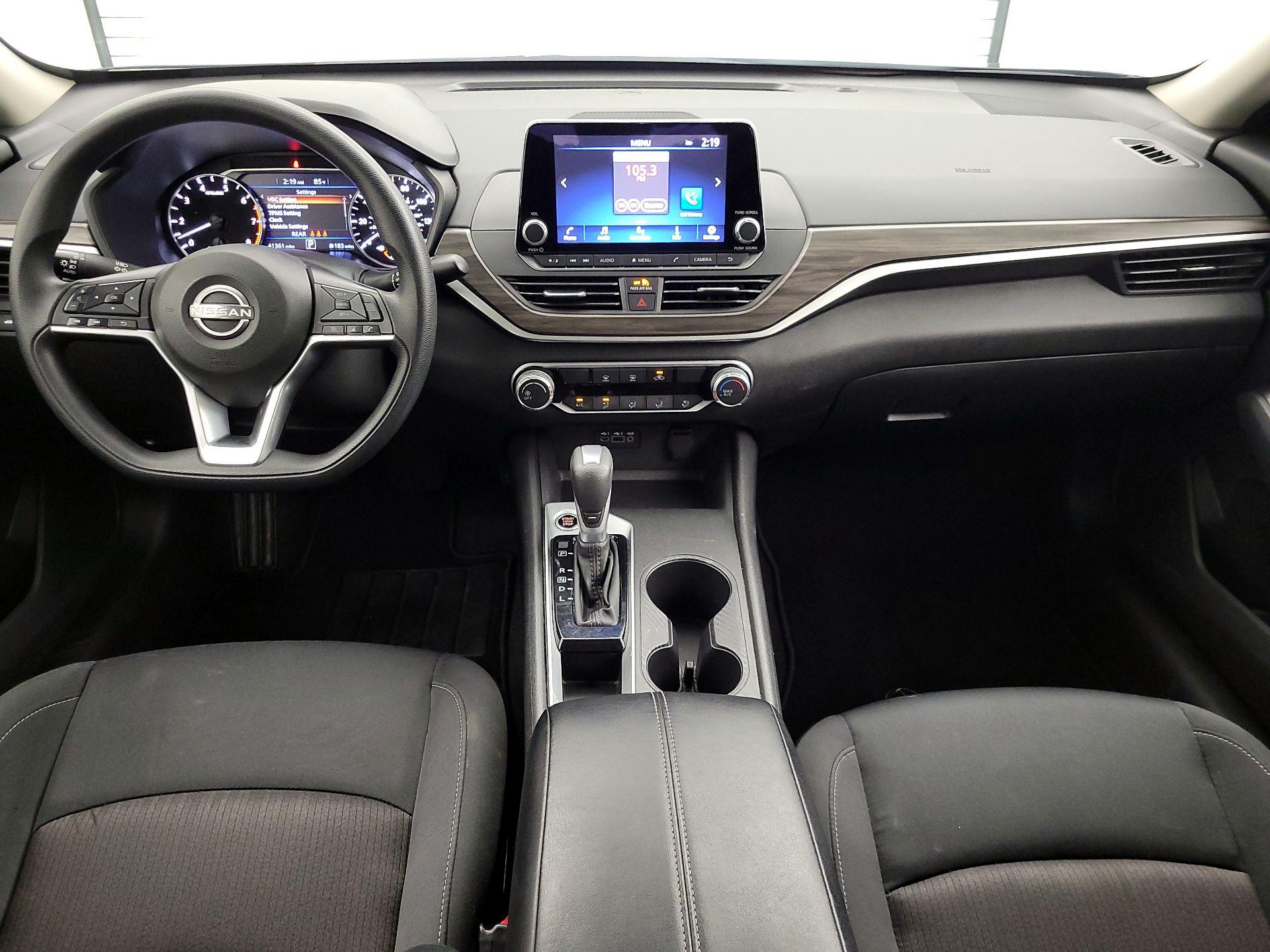 Thumbnail: 2025 Nissan Altima - 9