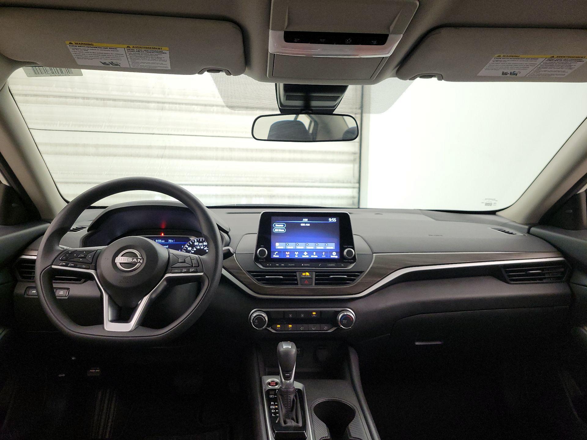 Thumbnail: 2025 Nissan Altima - 9