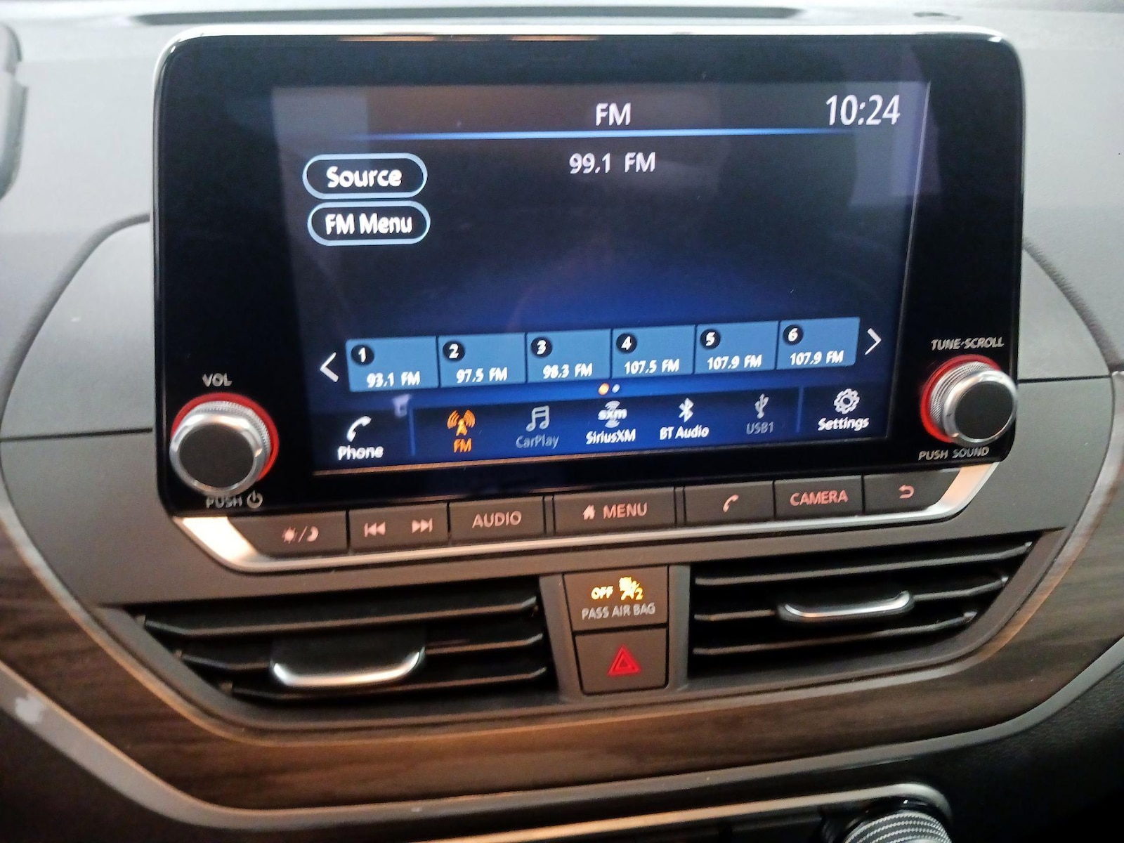 2025 Nissan Altima SV - Photo 14