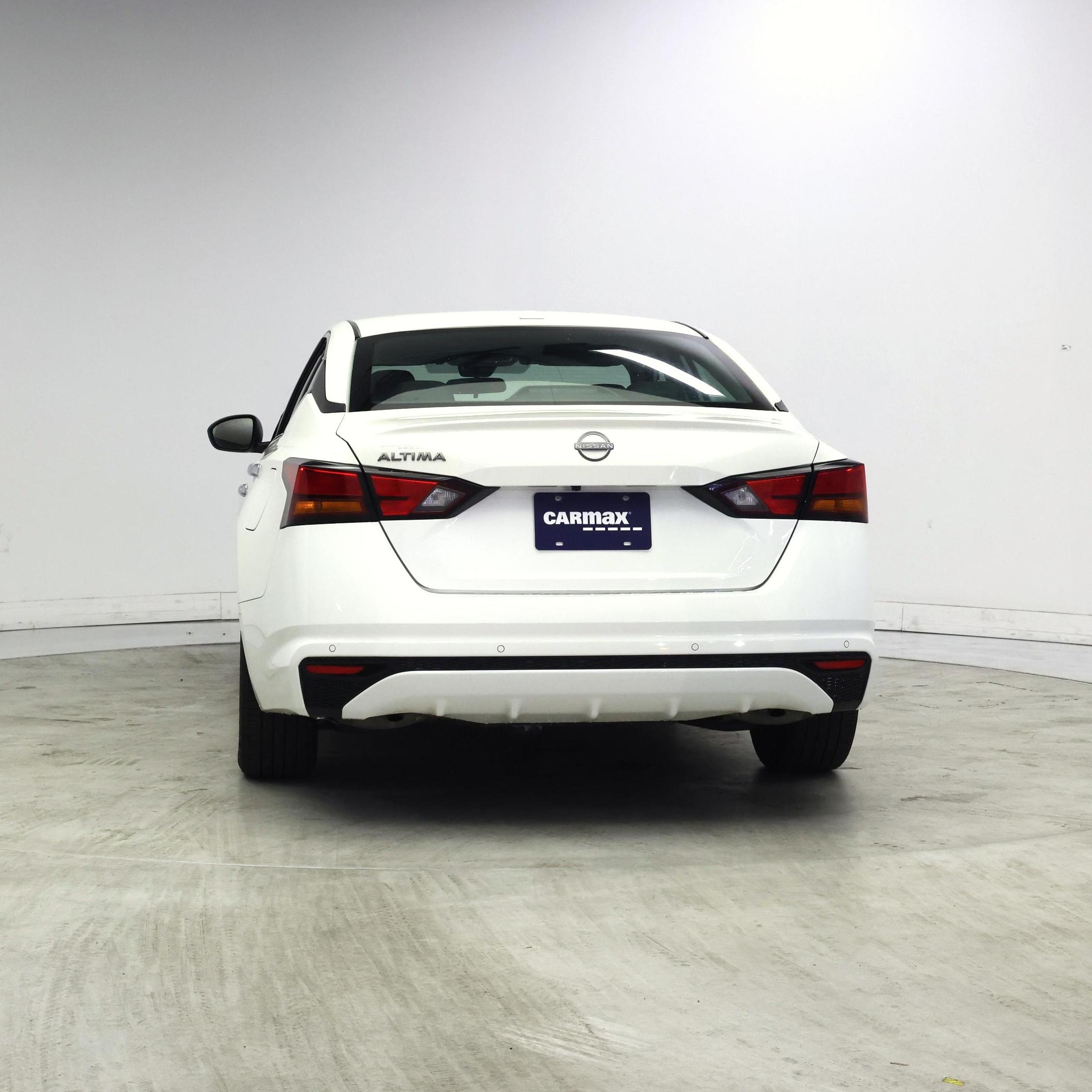 Thumbnail: 2025 Nissan Altima - 6