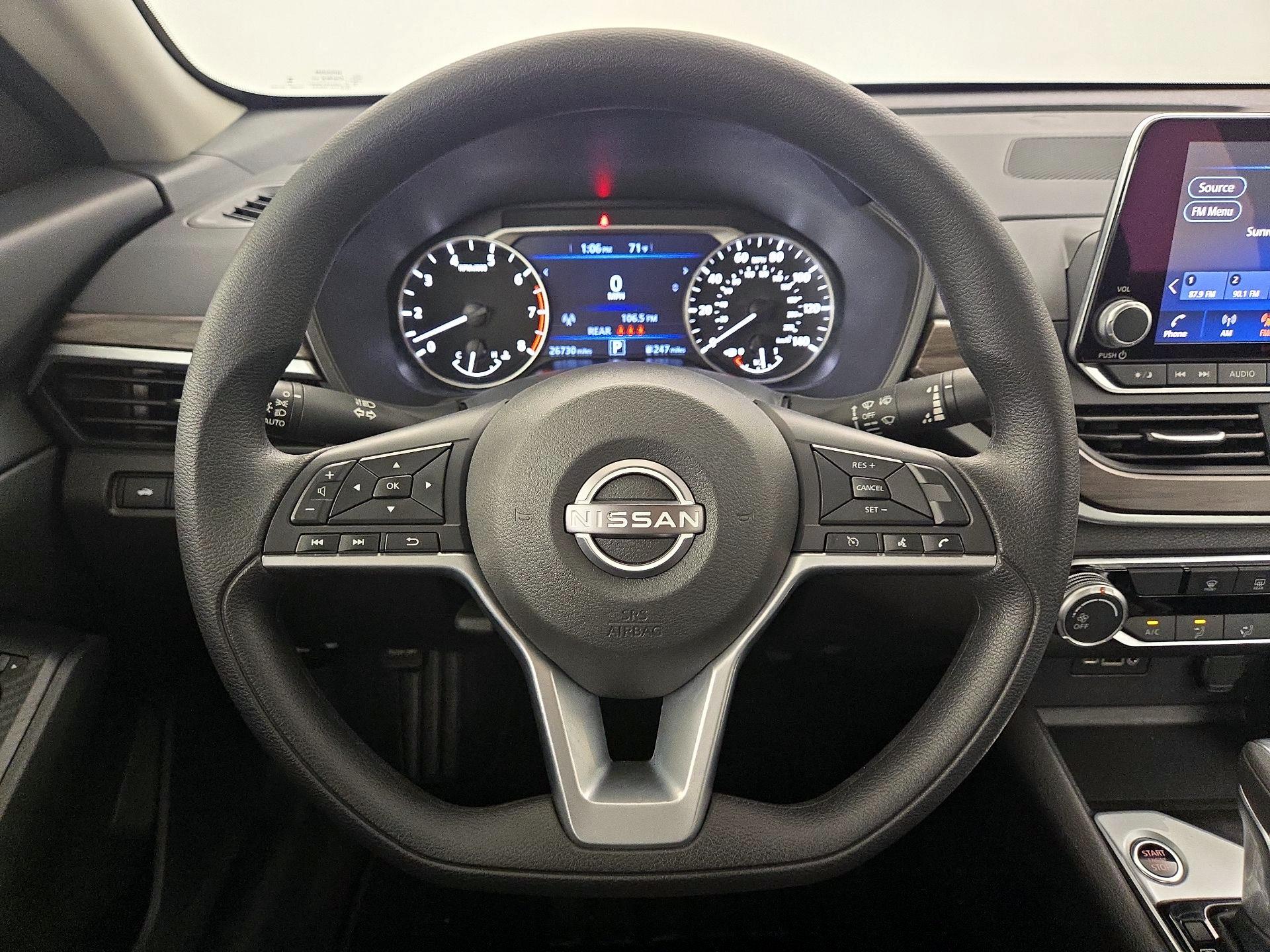 Thumbnail: 2025 Nissan Altima - 10