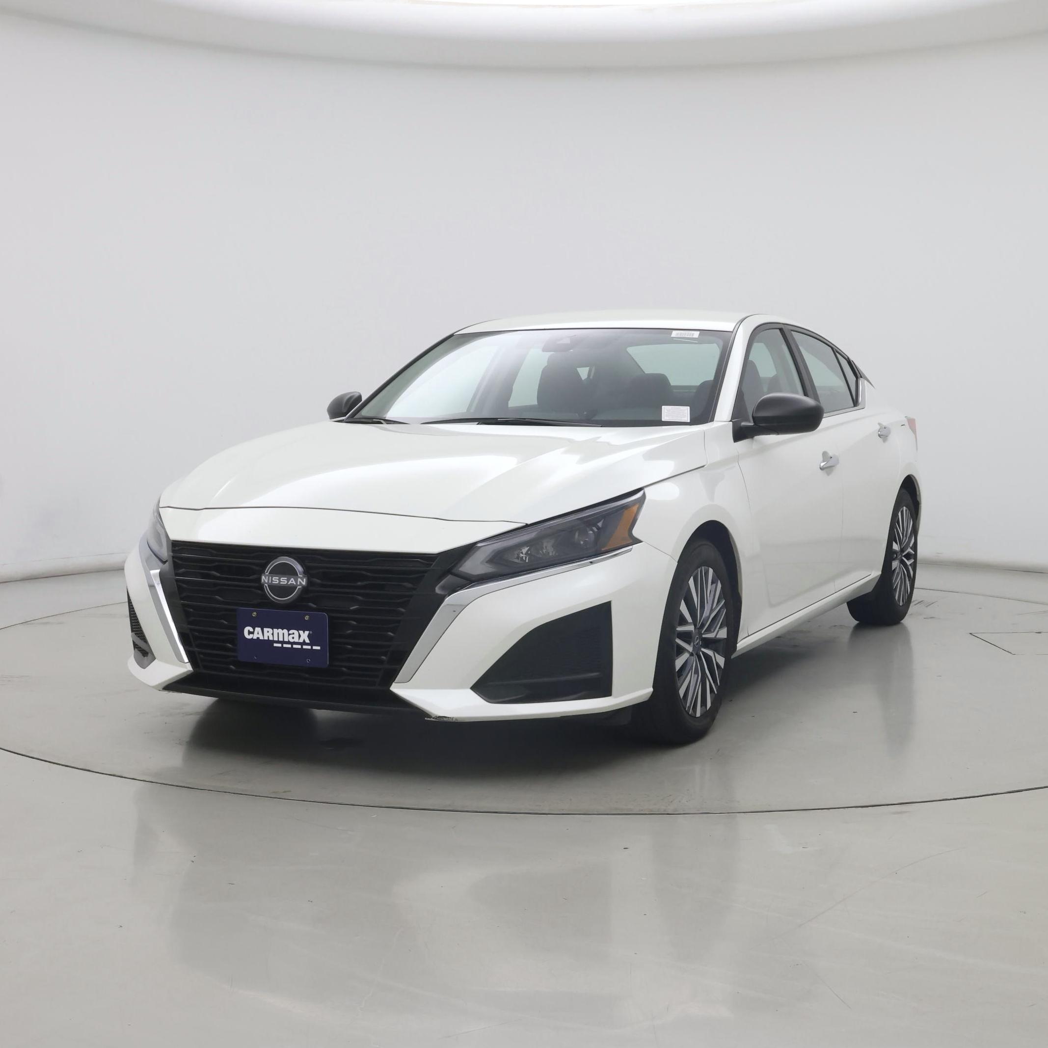 Thumbnail: 2025 Nissan Altima - 4