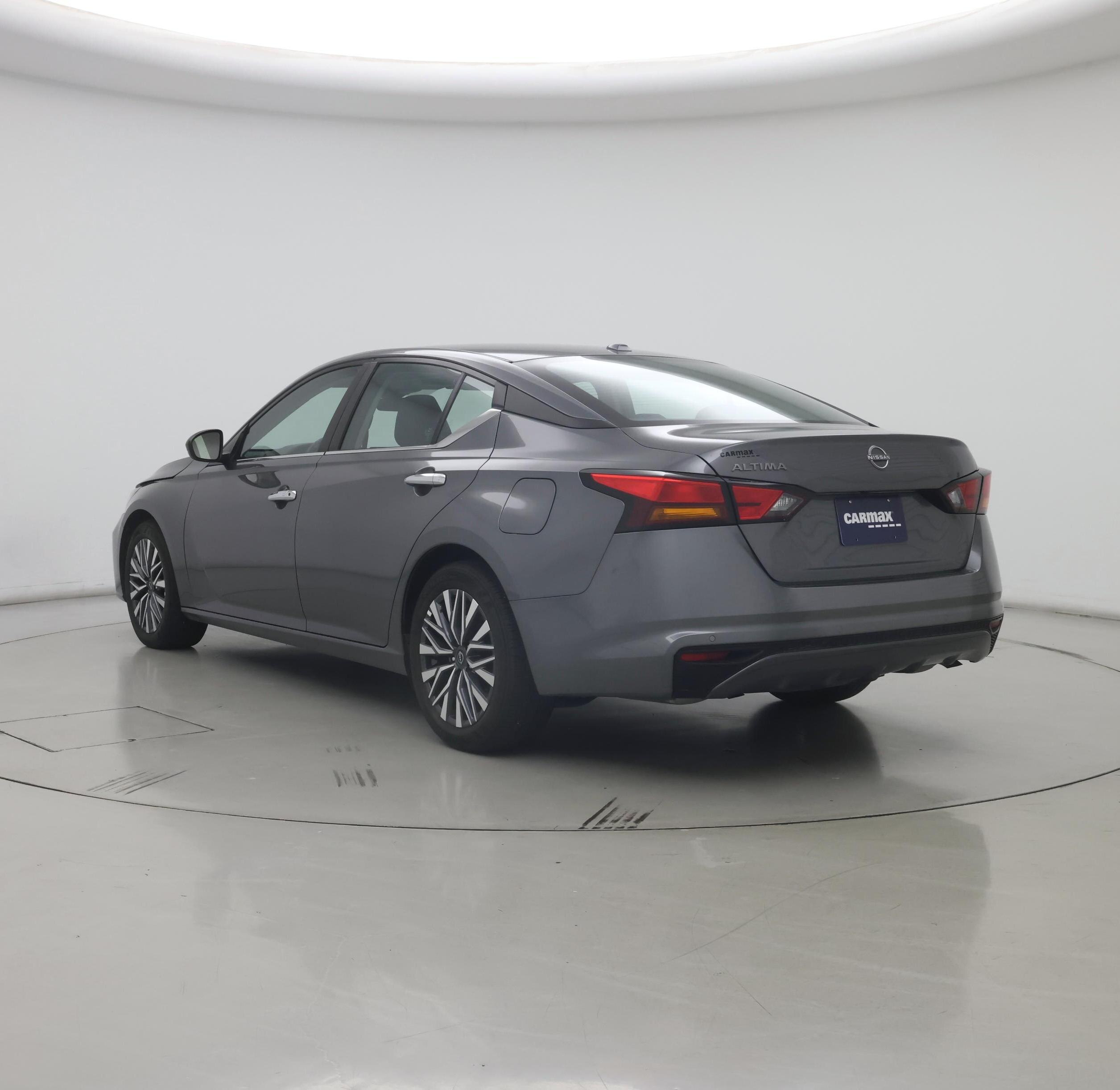 Thumbnail: 2025 Nissan Altima - 2