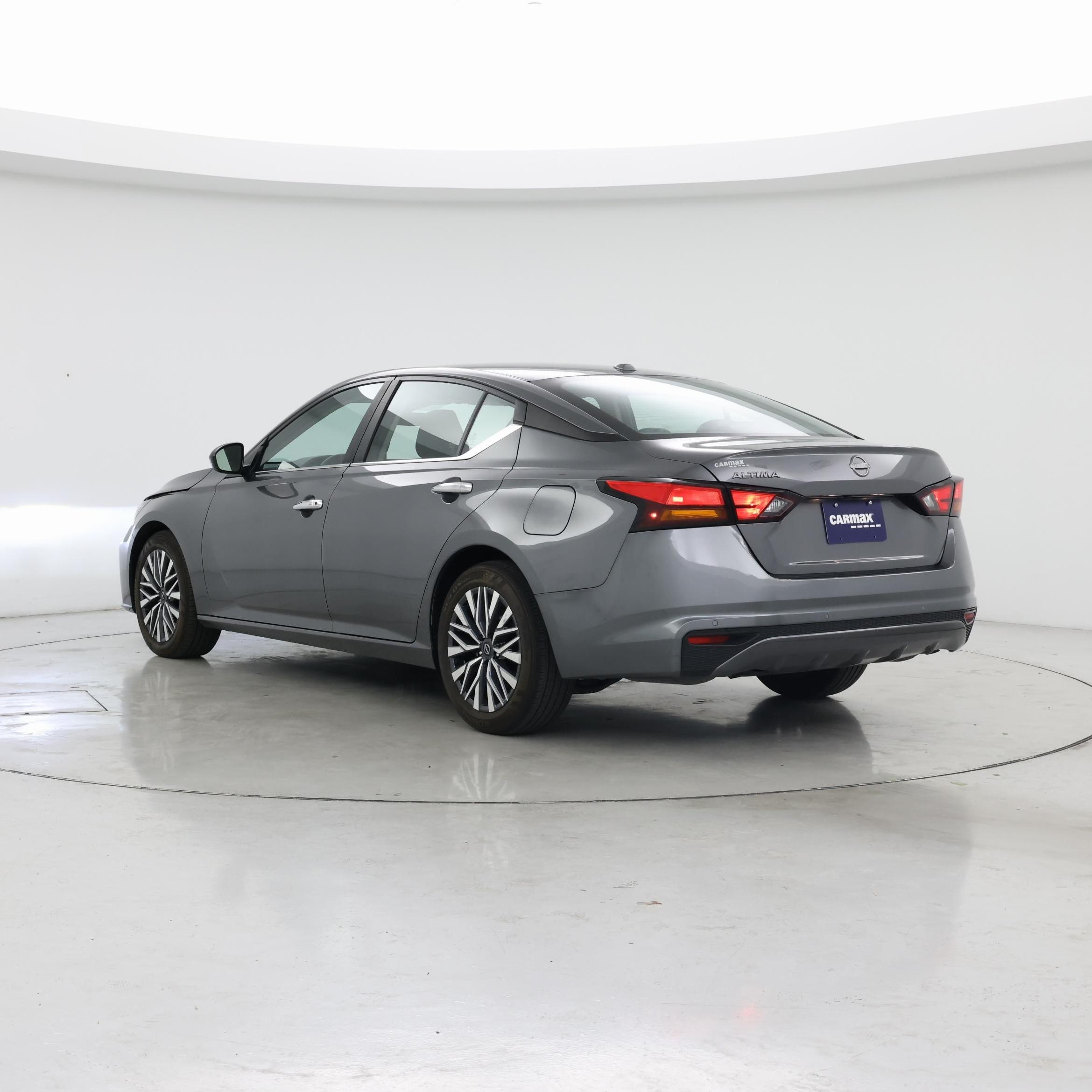 Thumbnail: 2025 Nissan Altima - 2