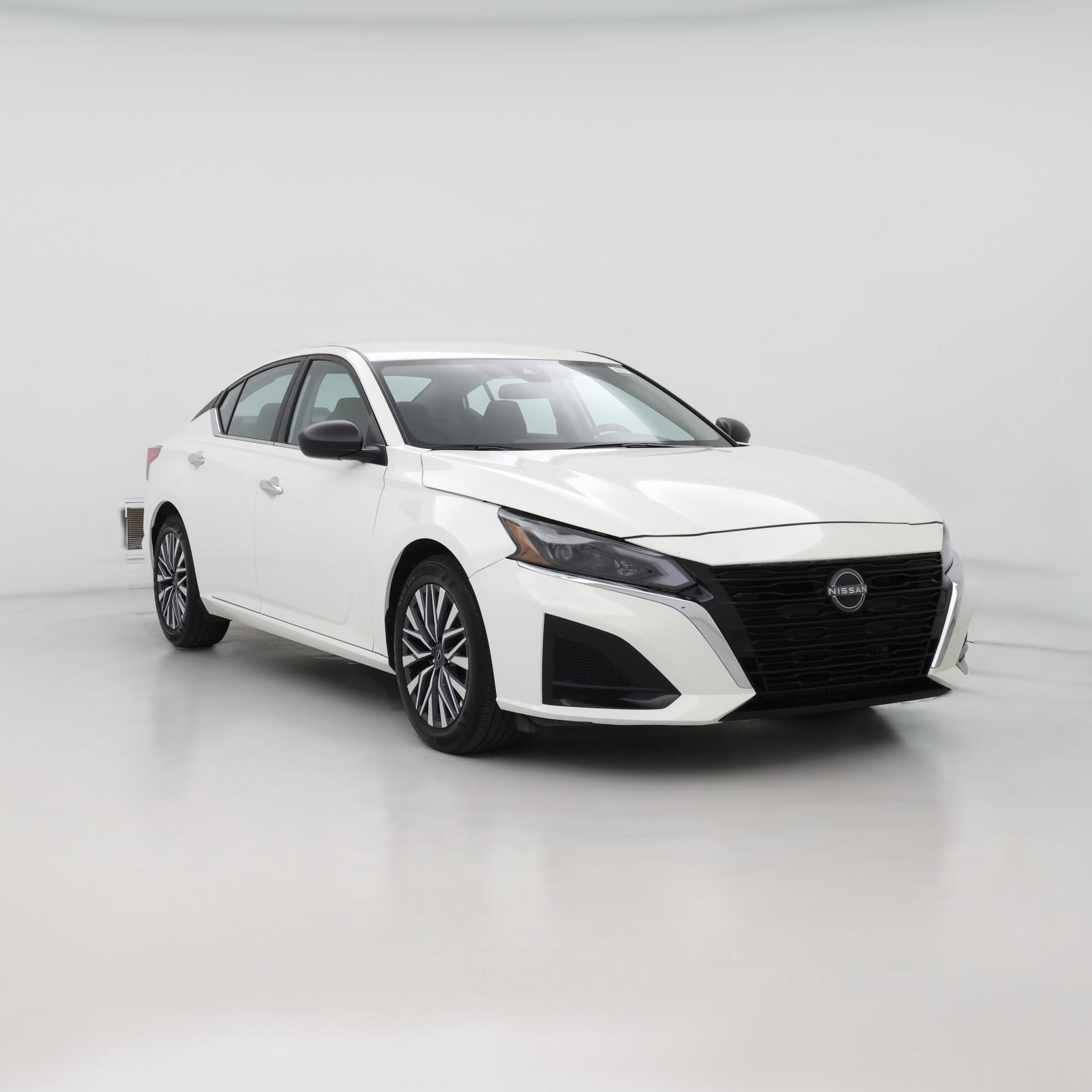 Thumbnail: 2025 Nissan Altima - 1