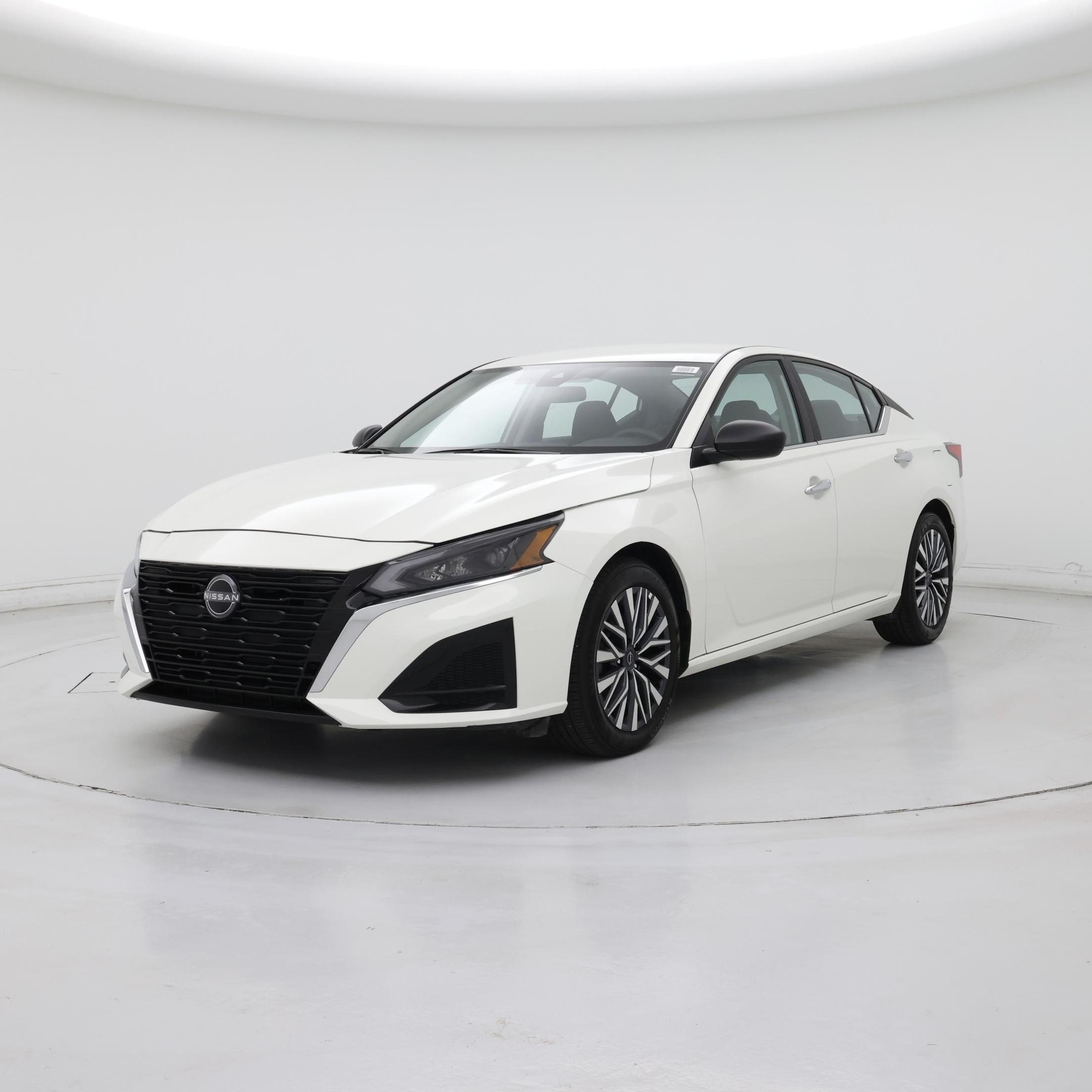 Thumbnail: 2025 Nissan Altima - 4