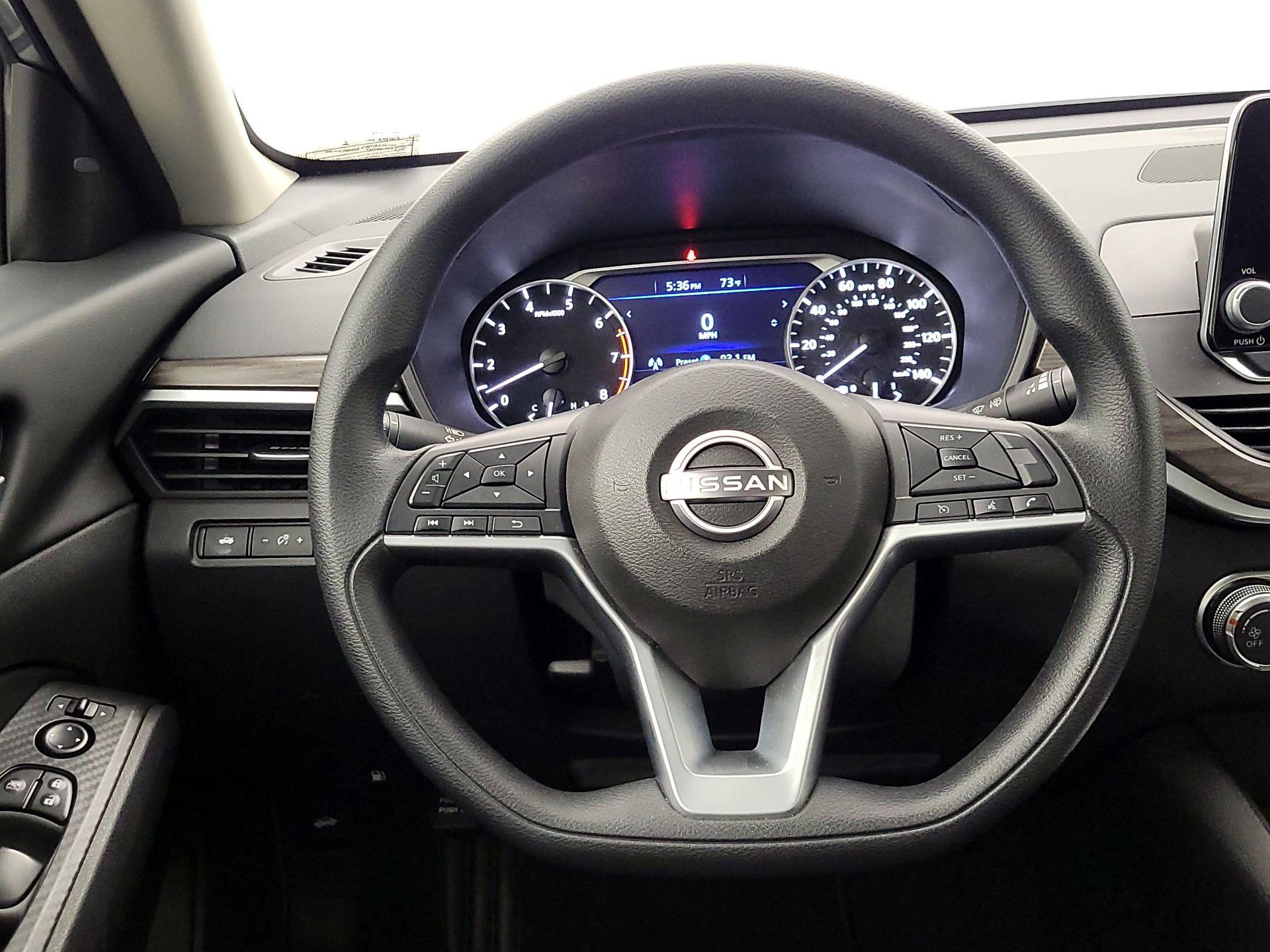 Thumbnail: 2025 Nissan Altima - 10