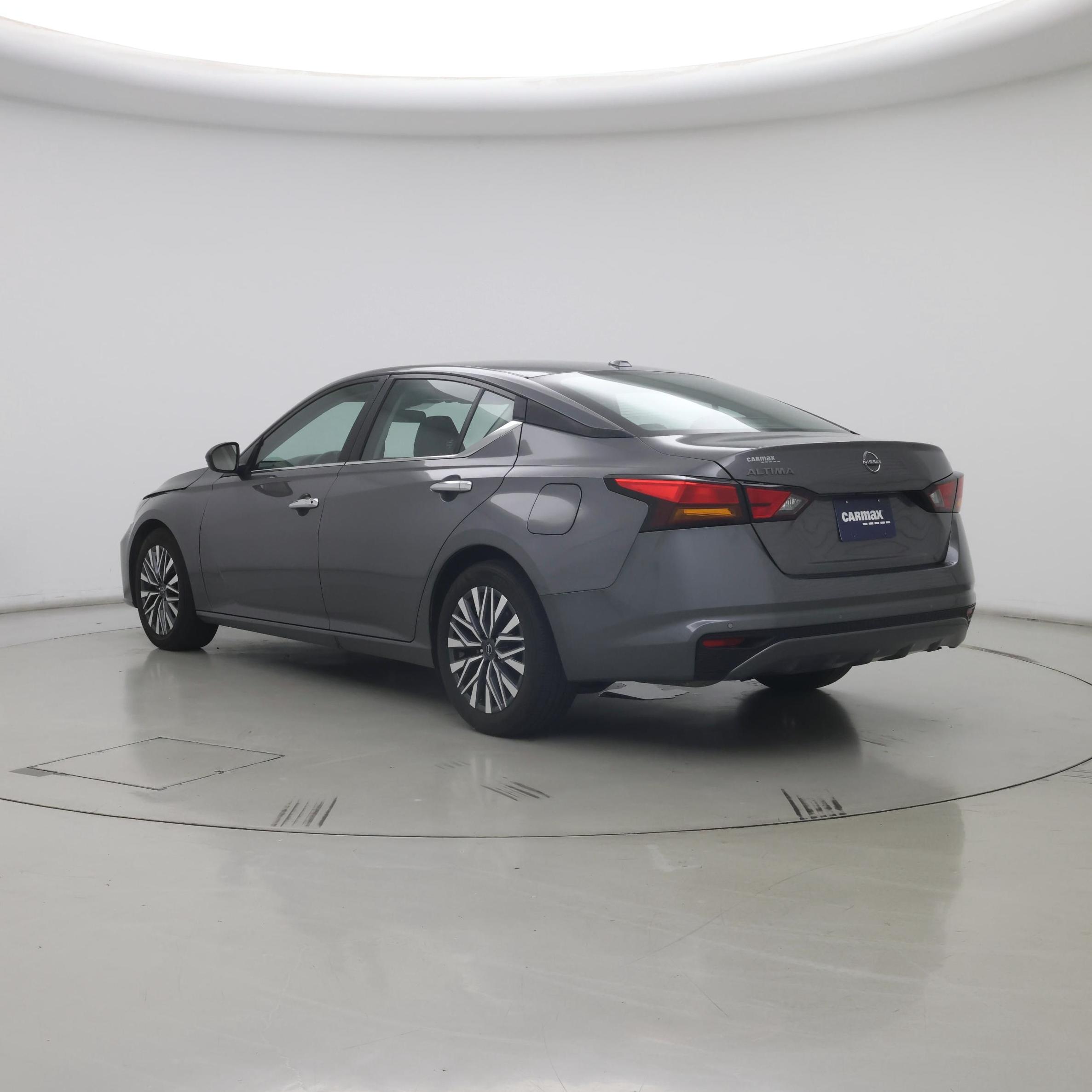 Thumbnail: 2025 Nissan Altima - 2