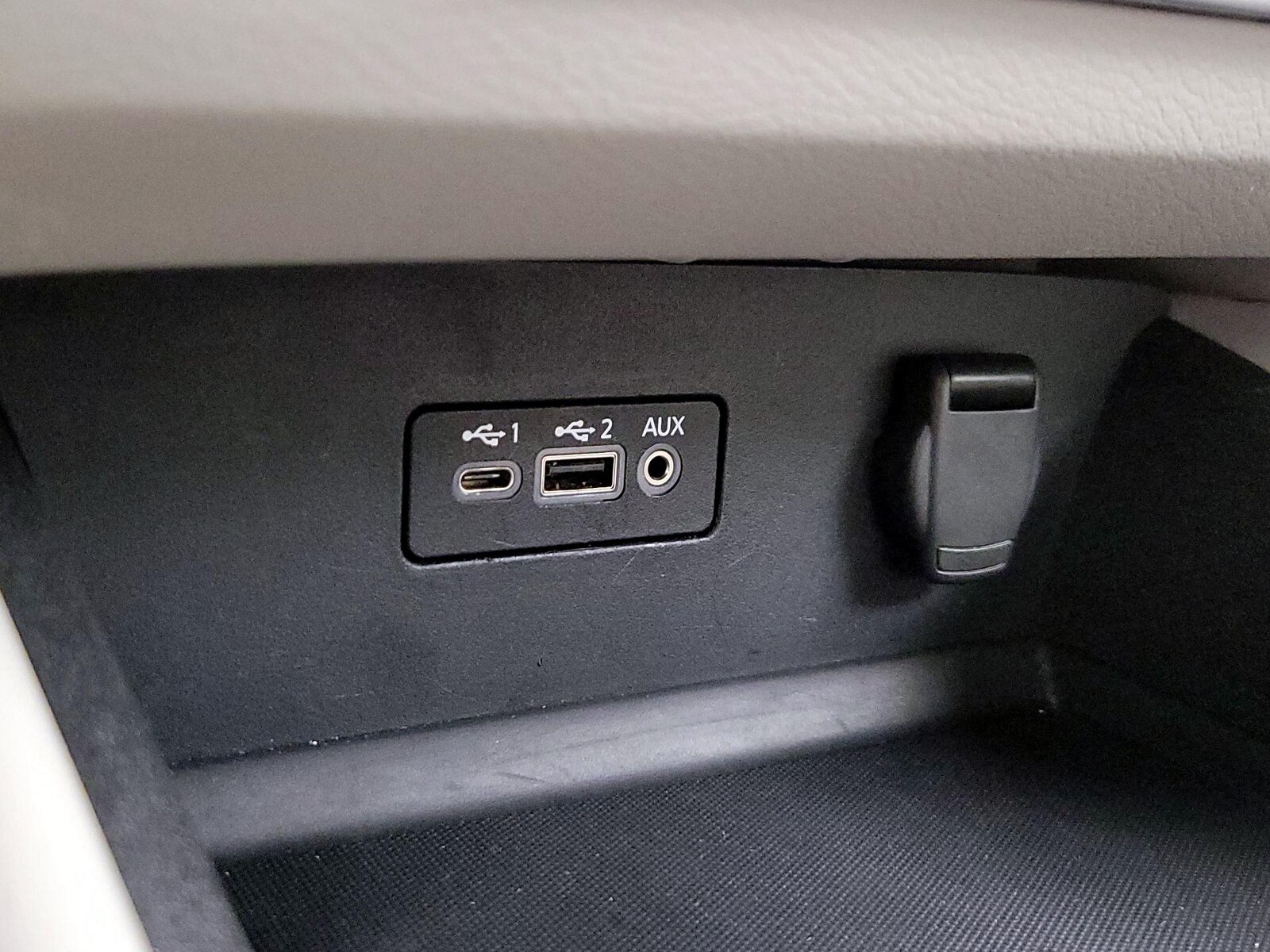 2025 Nissan Altima SV - Photo 19