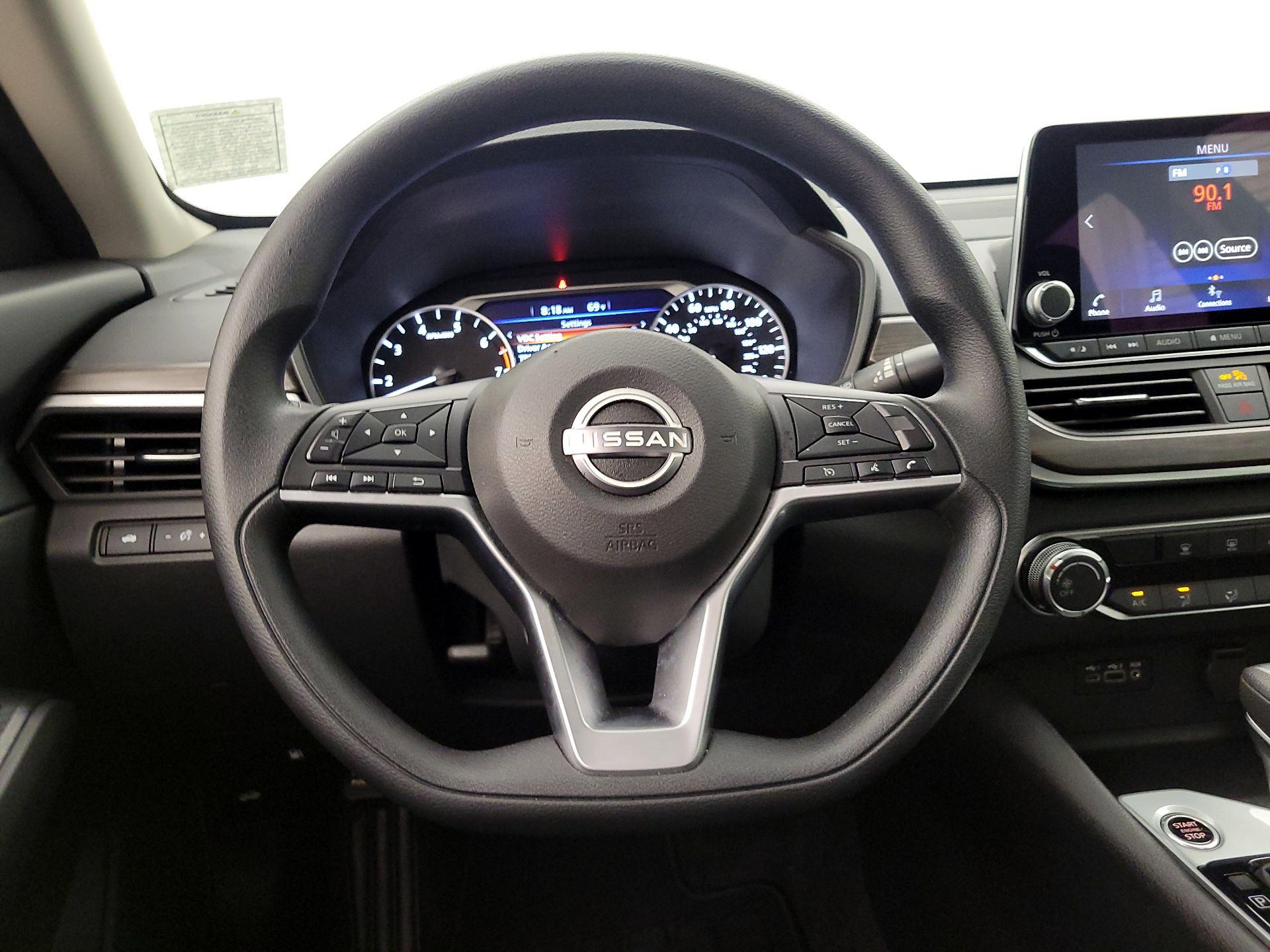 Thumbnail: 2025 Nissan Altima - 10