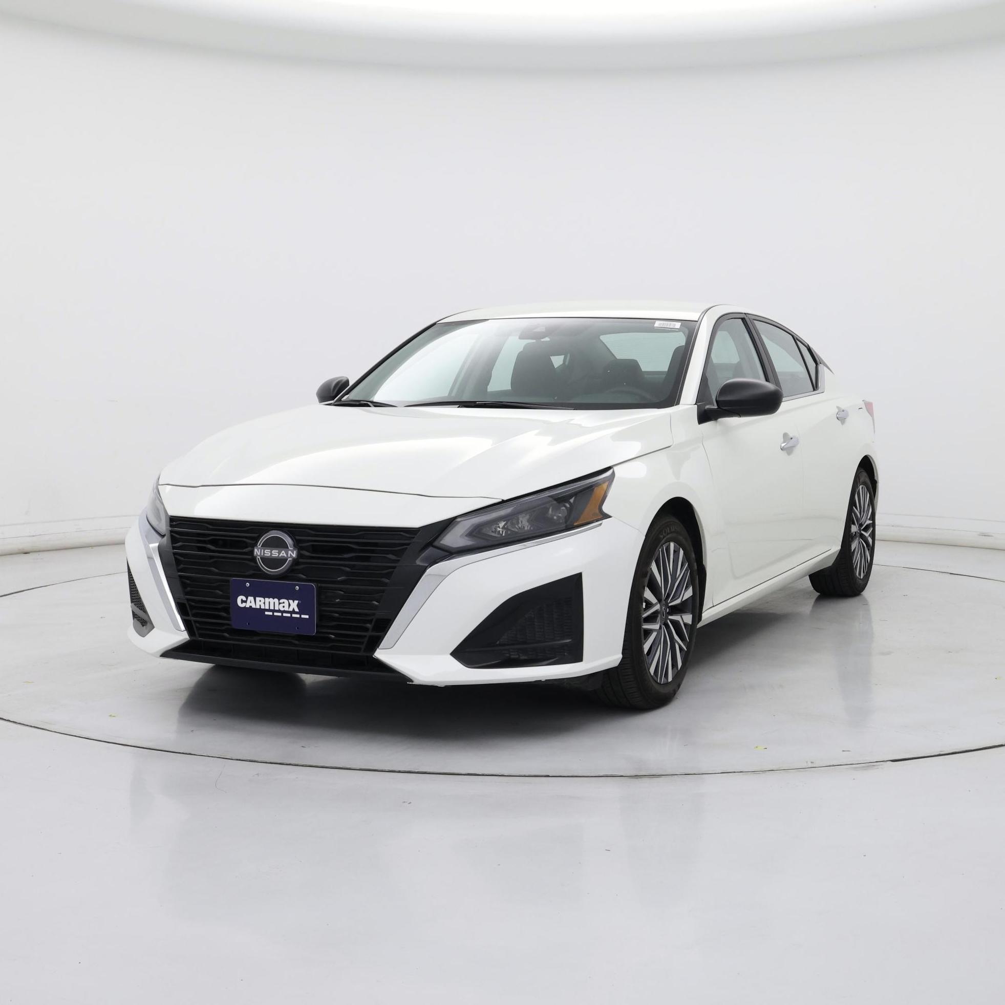 Thumbnail: 2025 Nissan Altima - 4