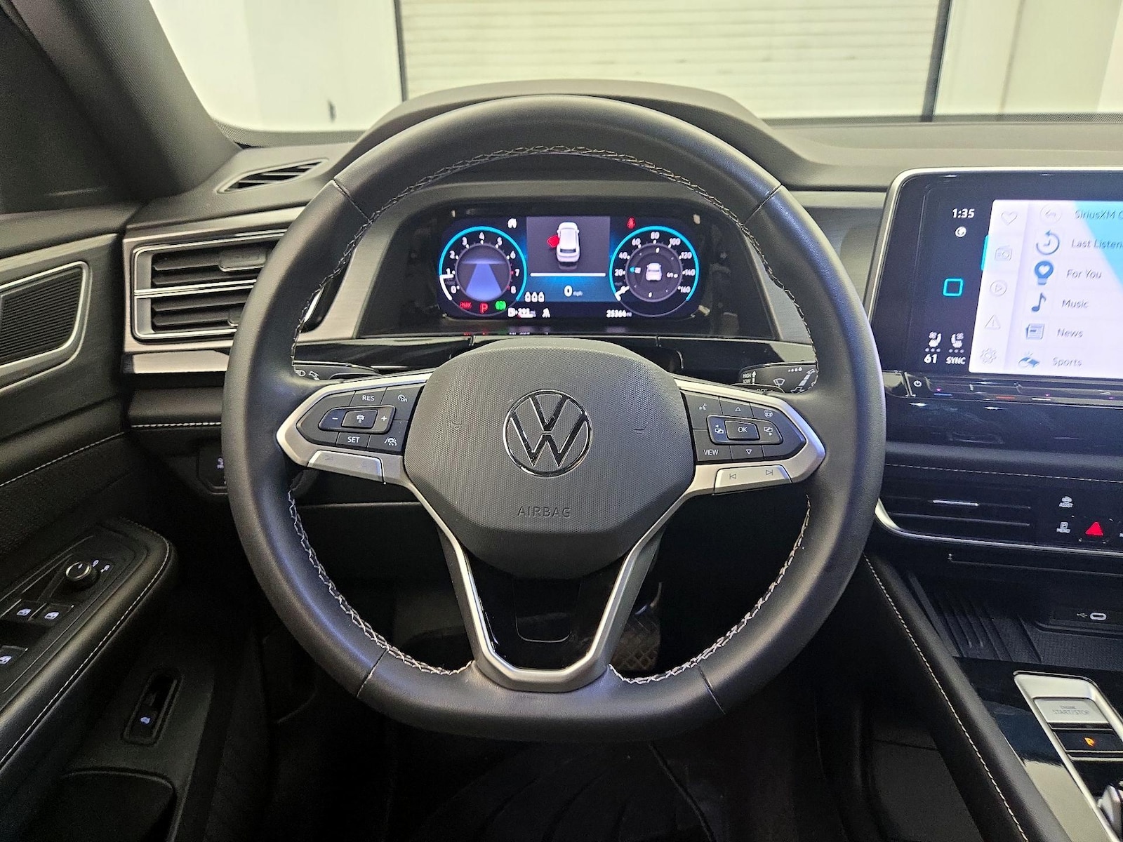 2025 Volkswagen Atlas Cross Sport SE w/Tech - Photo 11