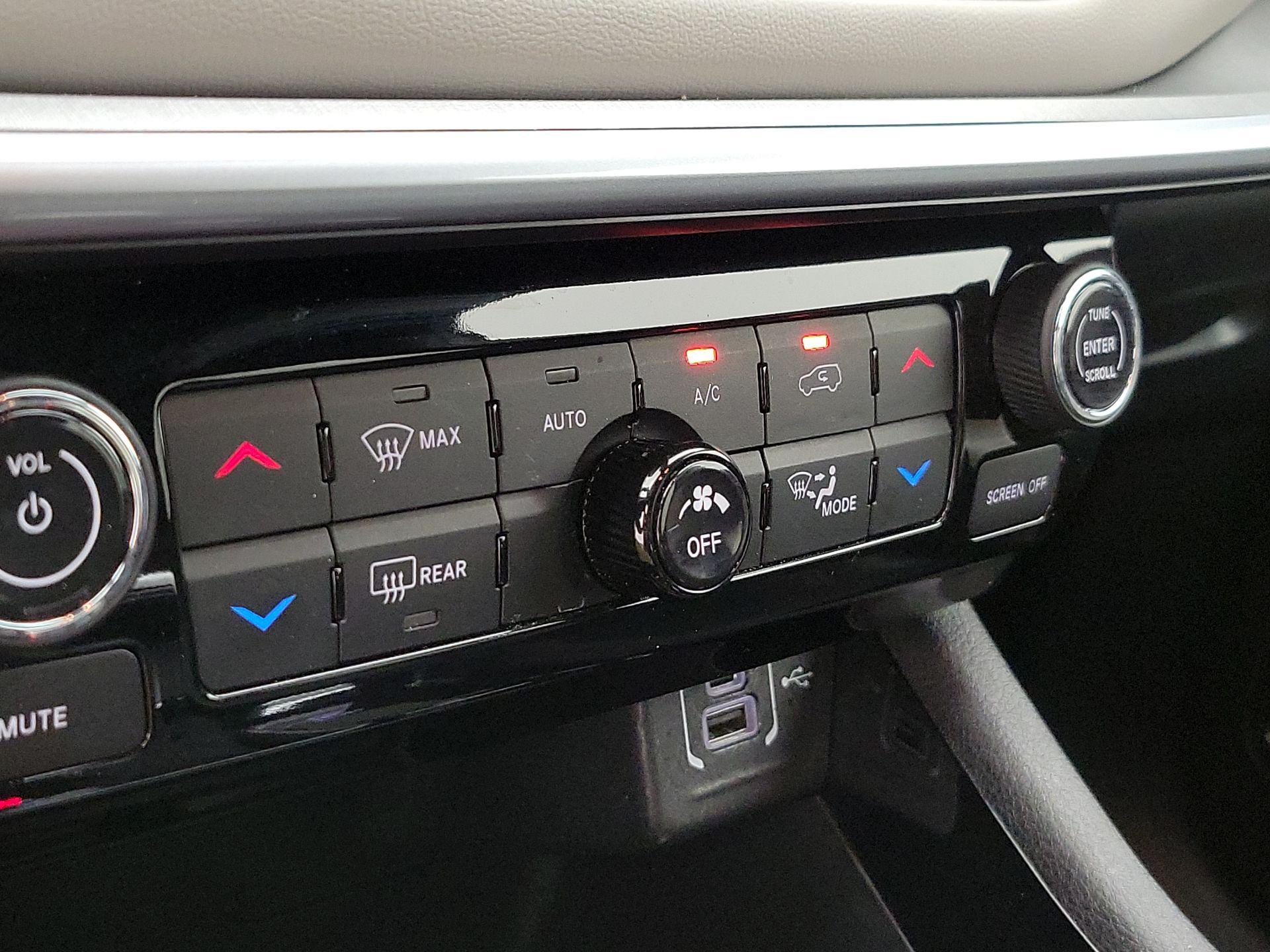 Thumbnail: 2025 Jeep Compass - 16