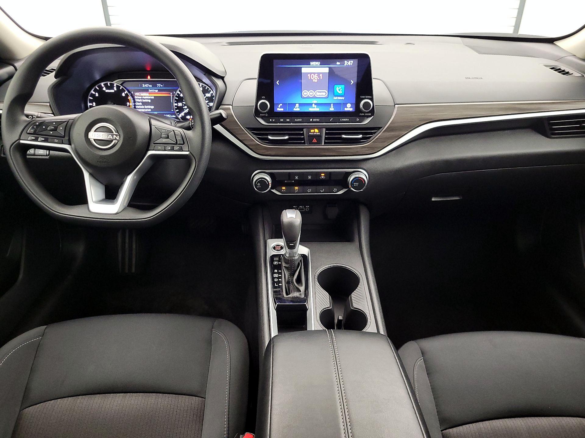 Thumbnail: 2025 Nissan Altima - 9