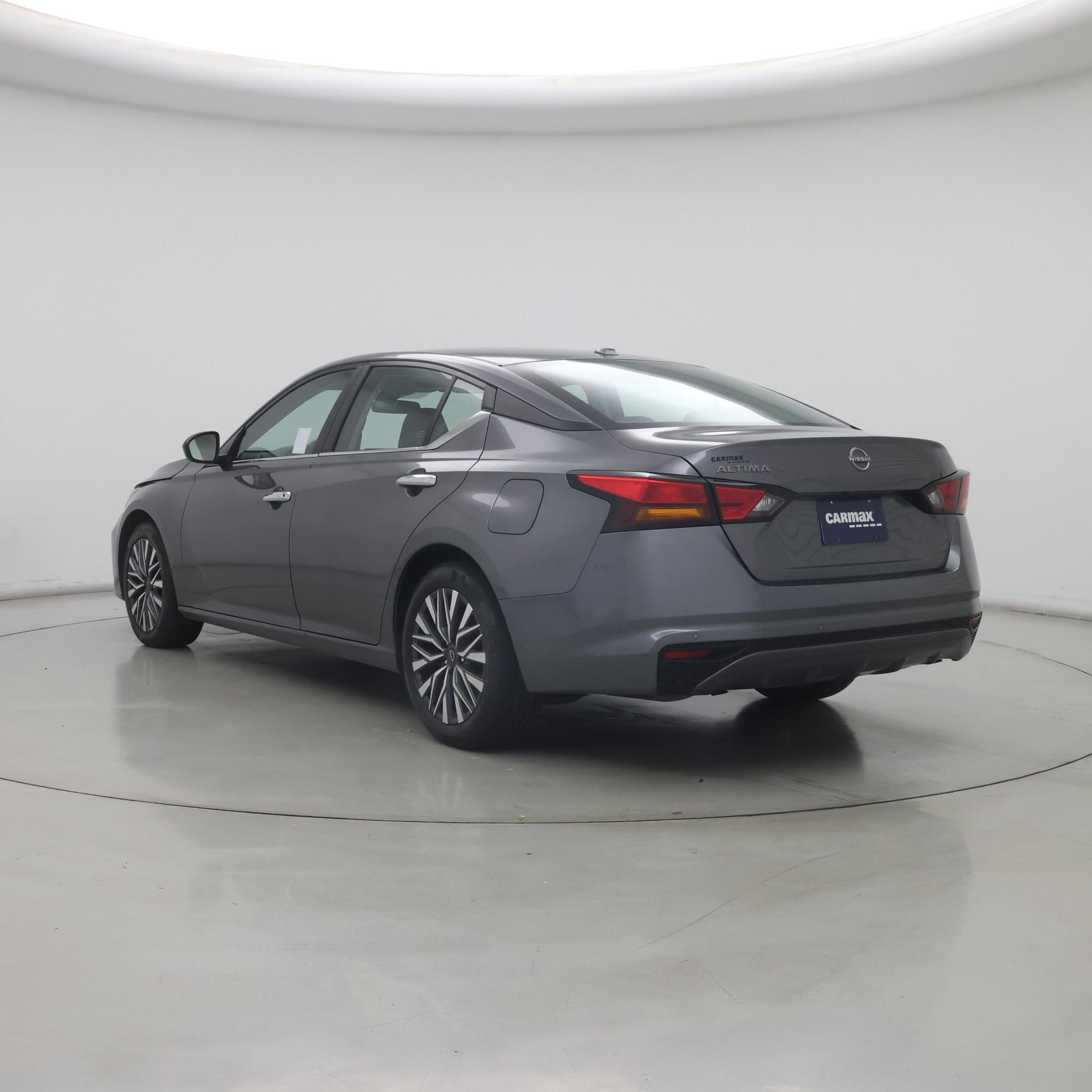 Thumbnail: 2025 Nissan Altima - 2