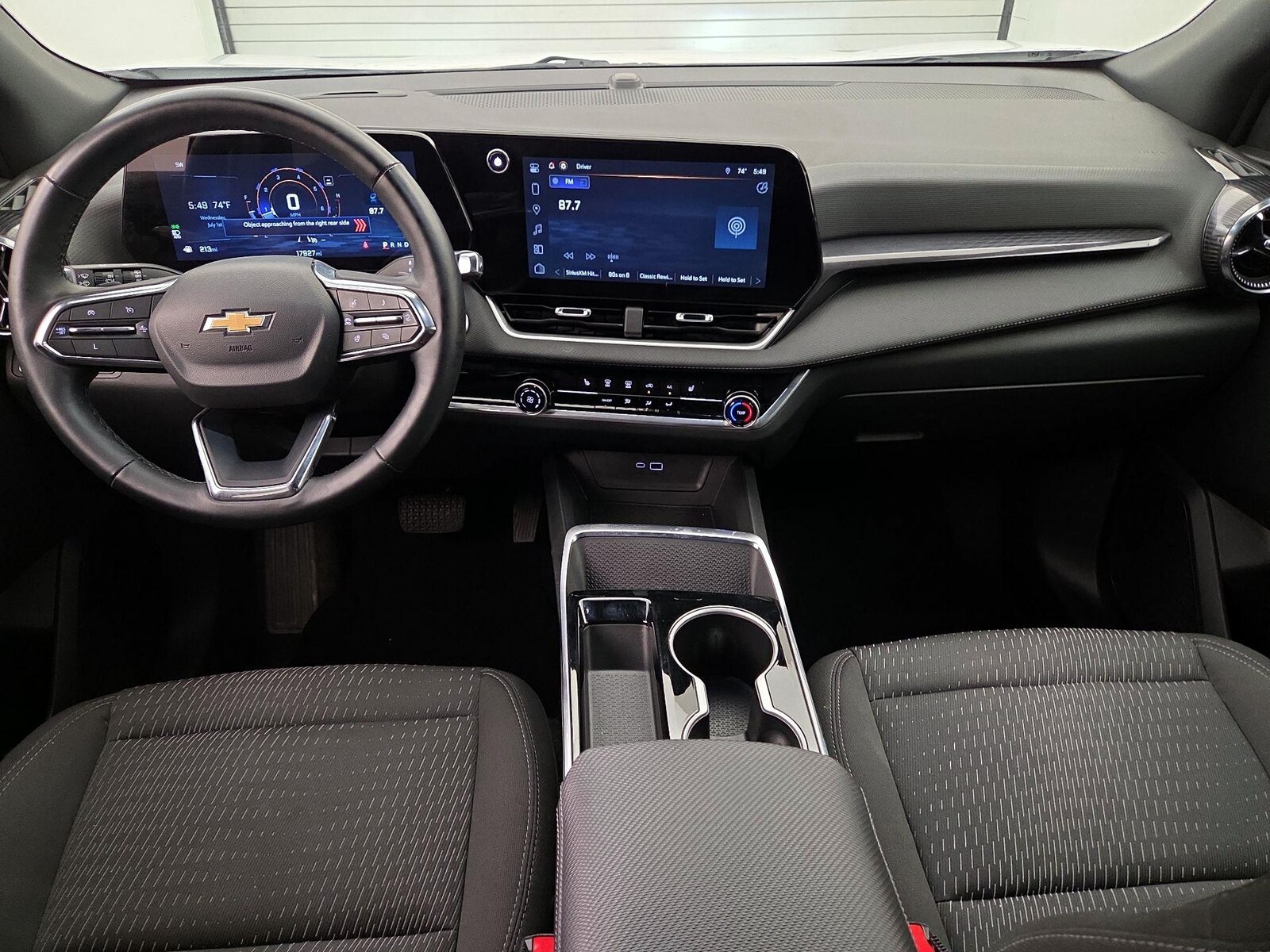 2025 Chevrolet Equinox LT - Photo 10
