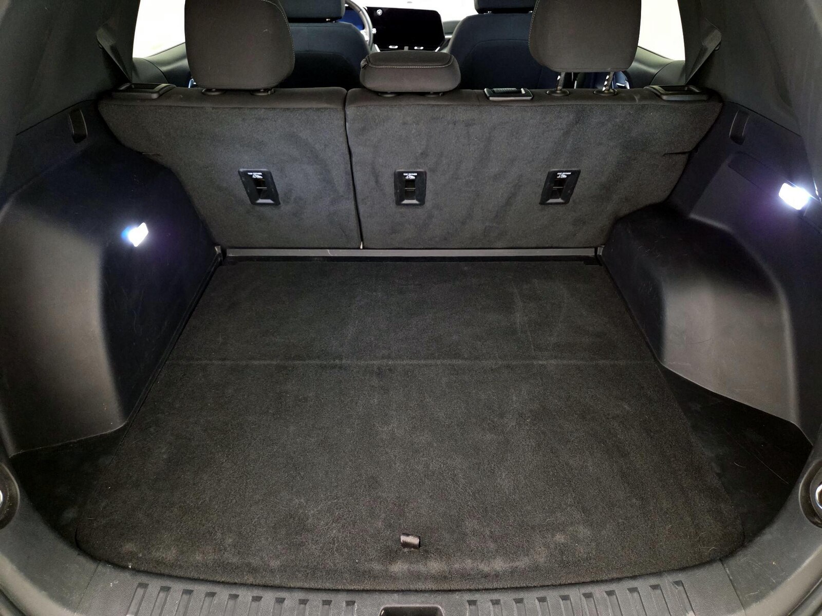2025 Chevrolet Equinox LT - Photo 21