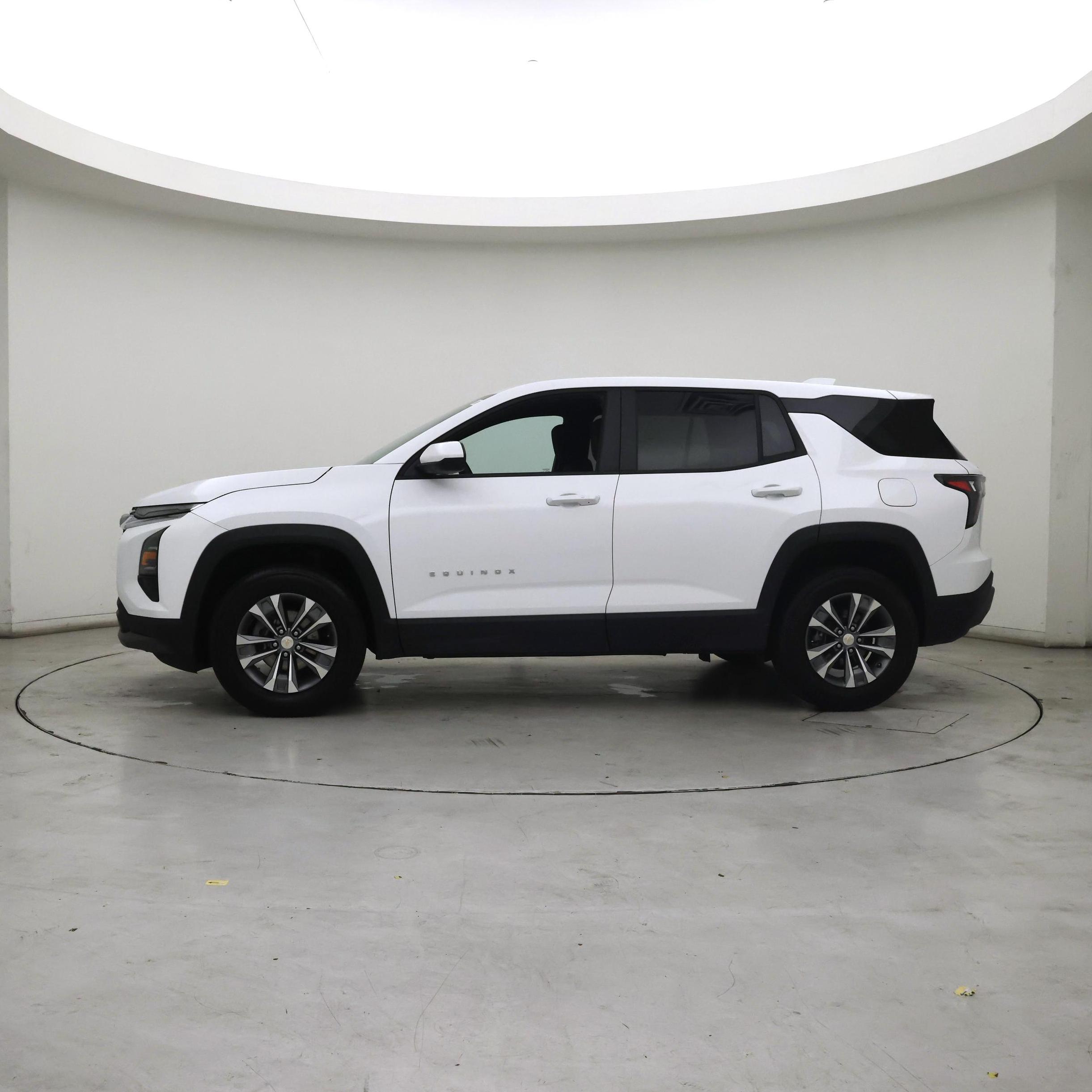 Thumbnail: 2025 Chevrolet Equinox - 3