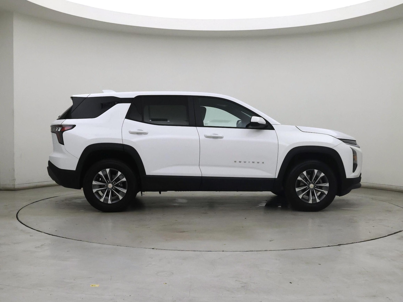 2025 Chevrolet Equinox LT - Photo 8