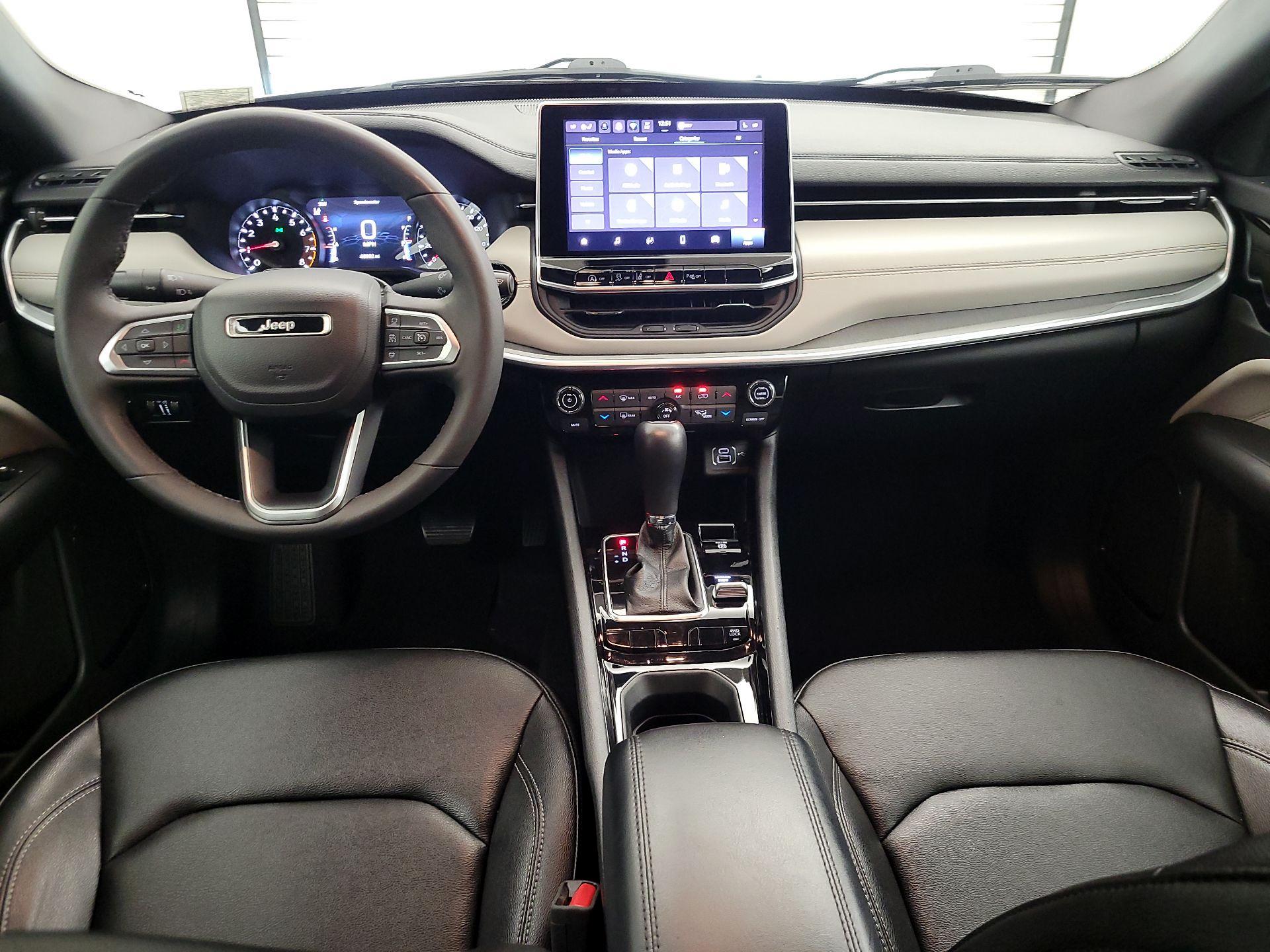 Thumbnail: 2025 Jeep Compass - 9