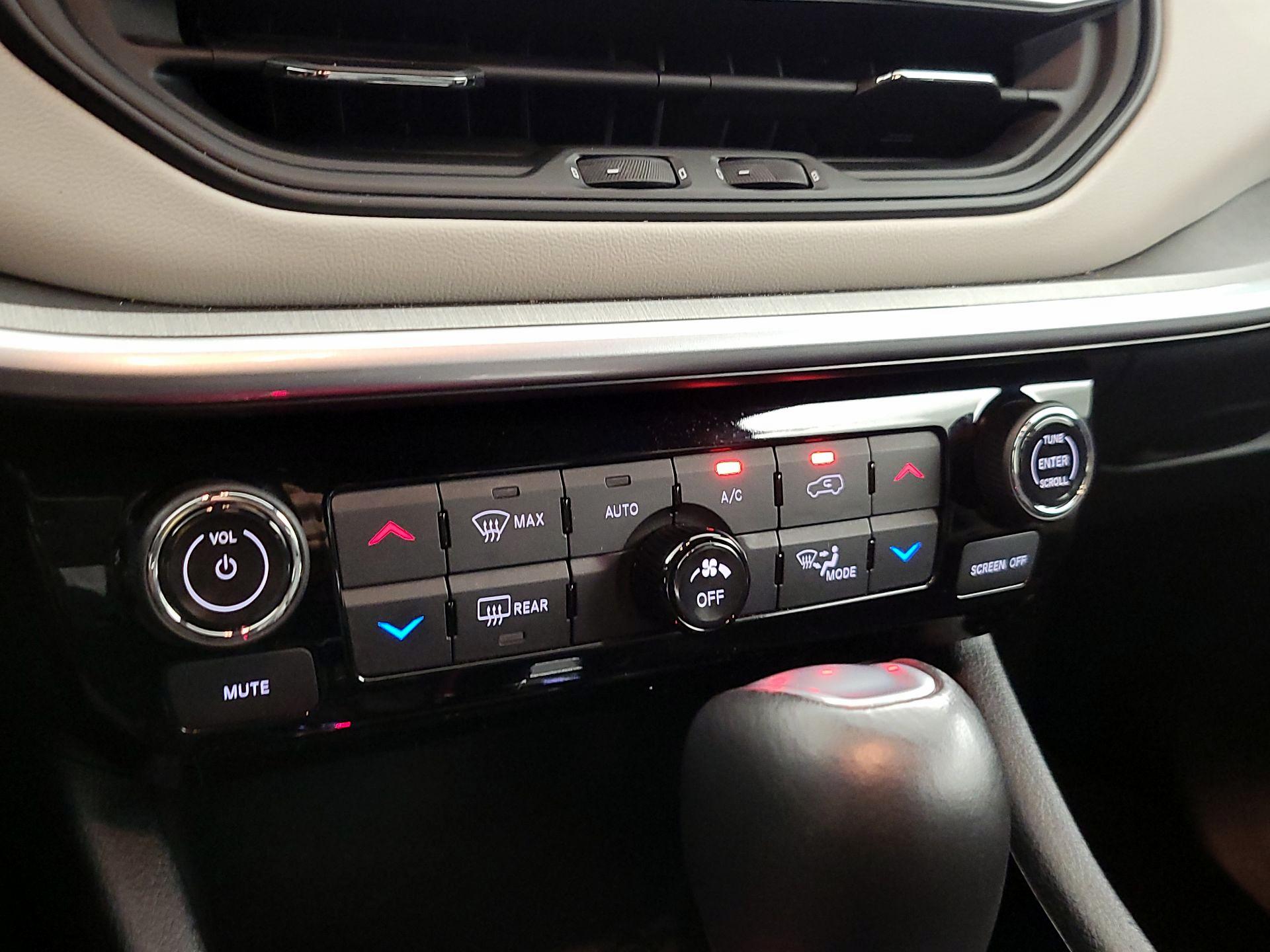 Thumbnail: 2025 Jeep Compass - 16