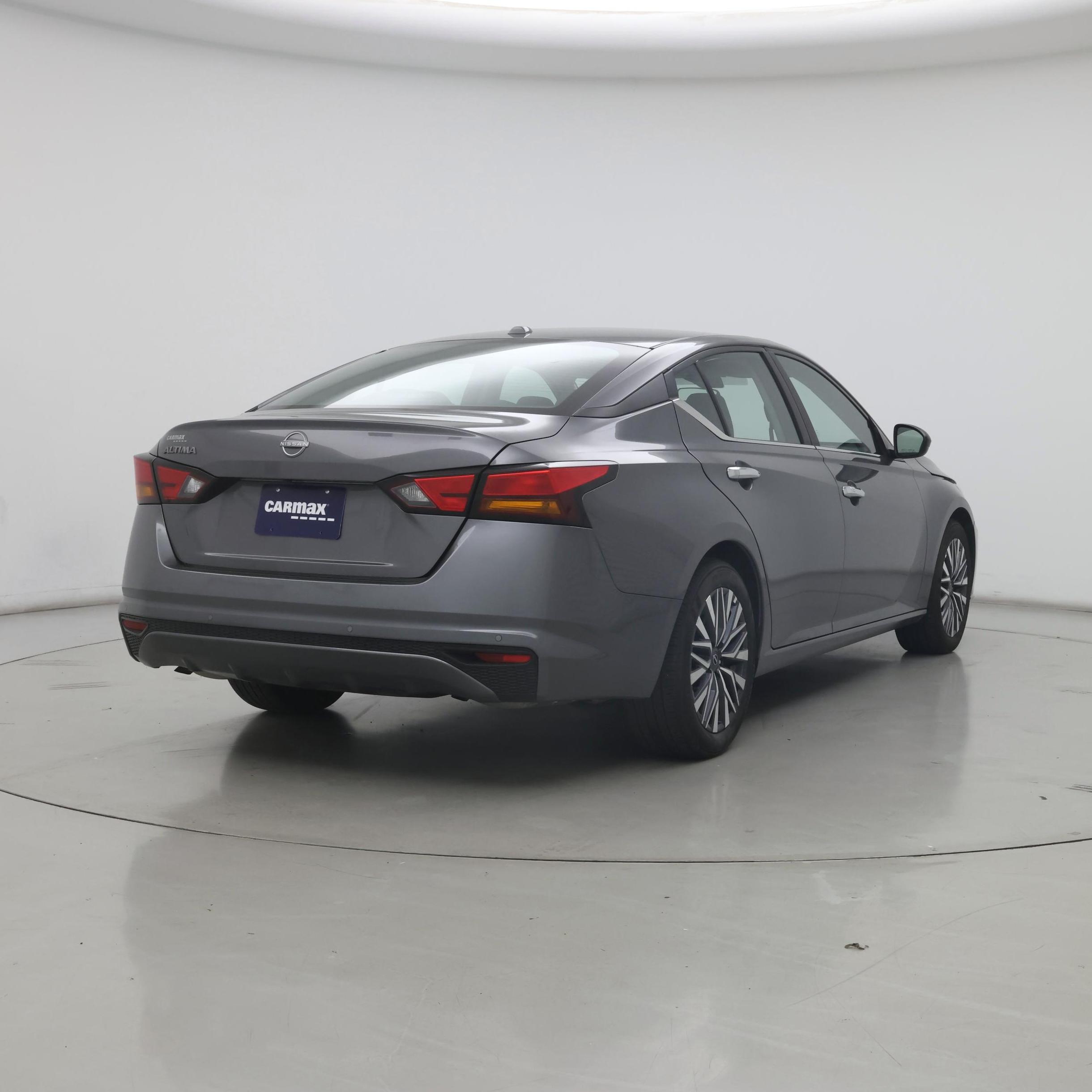 Thumbnail: 2025 Nissan Altima - 8