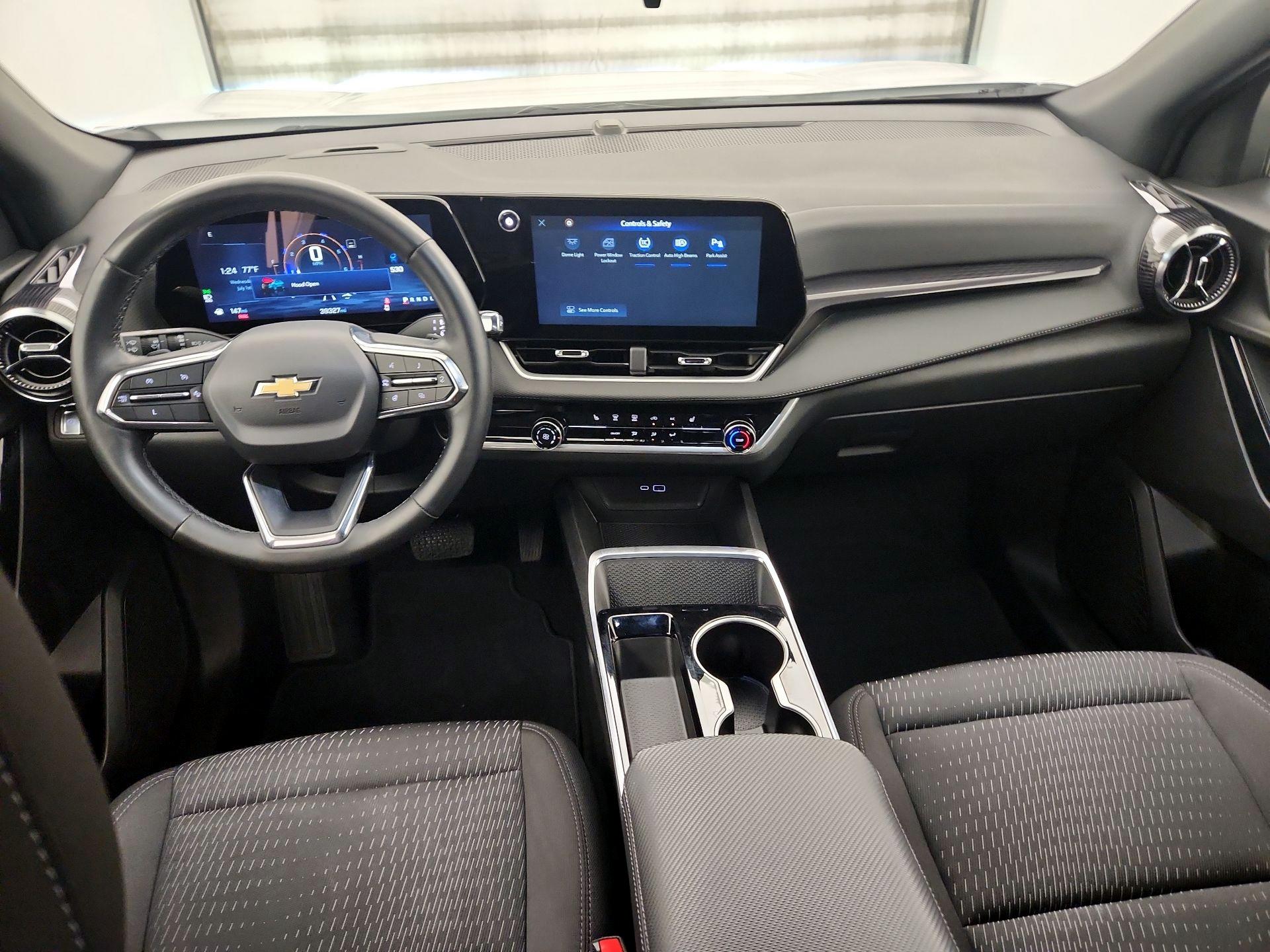 Thumbnail: 2025 Chevrolet Equinox - 9