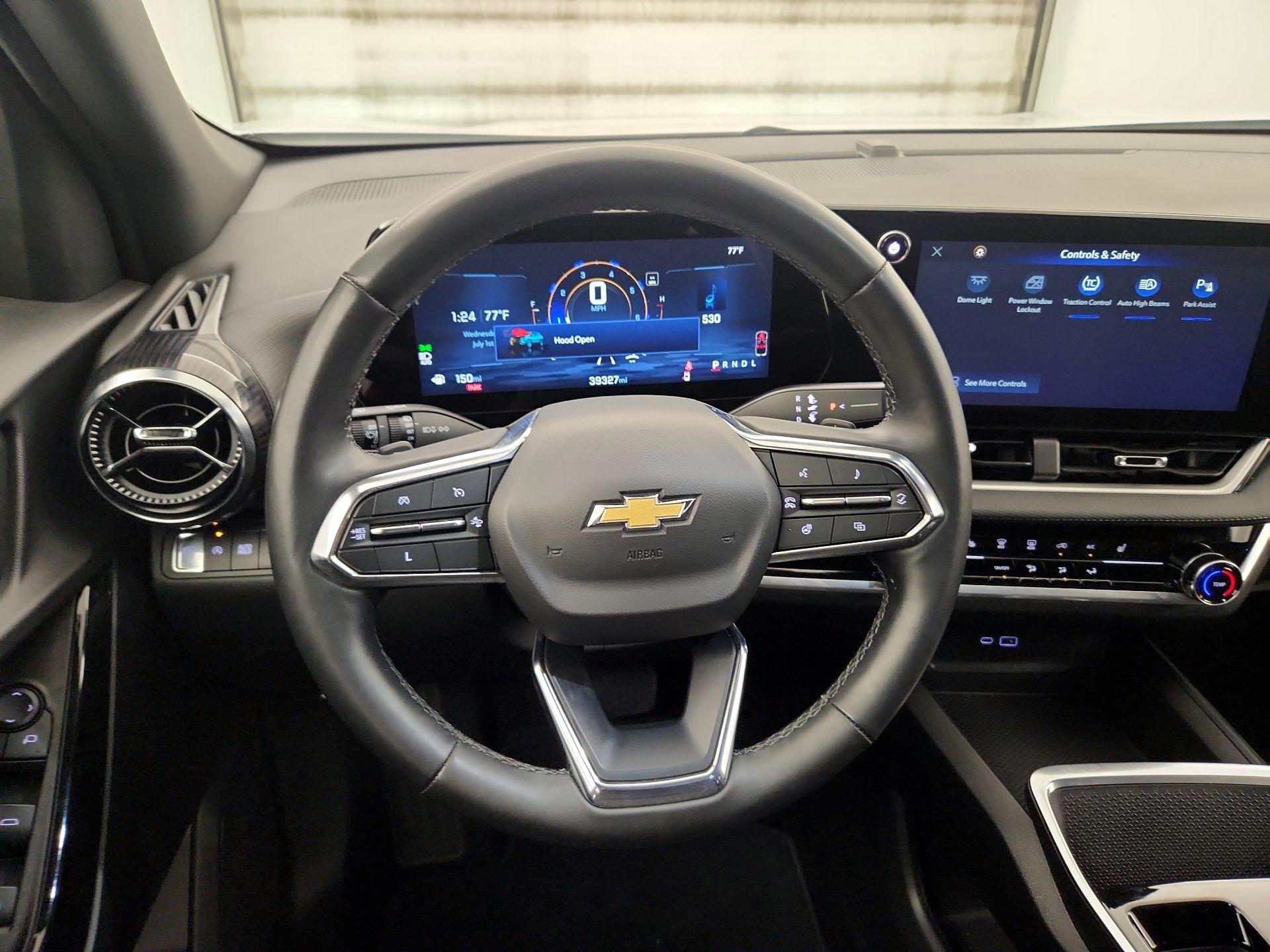 Thumbnail: 2025 Chevrolet Equinox - 10