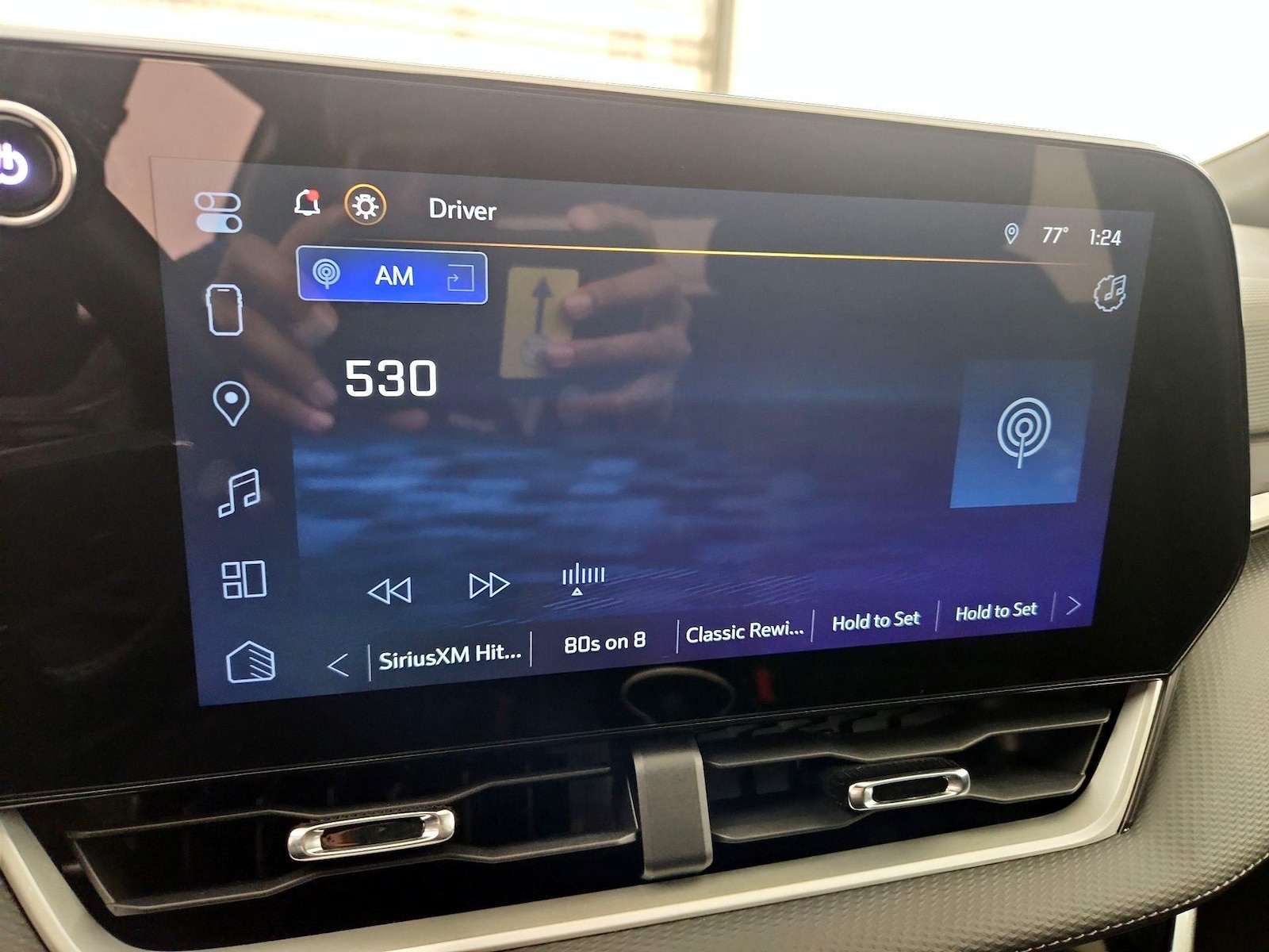 2025 Chevrolet Equinox LT - Photo 16