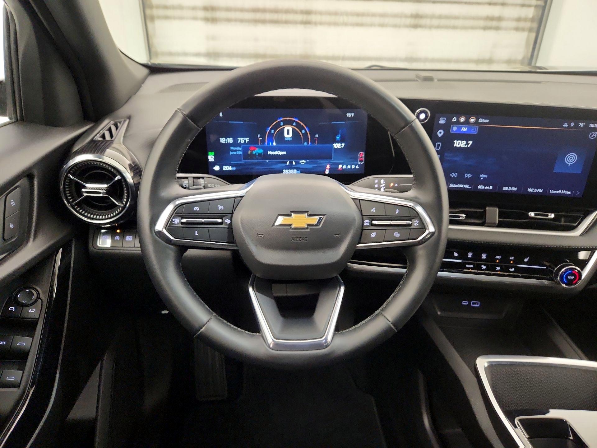 Thumbnail: 2025 Chevrolet Equinox - 10