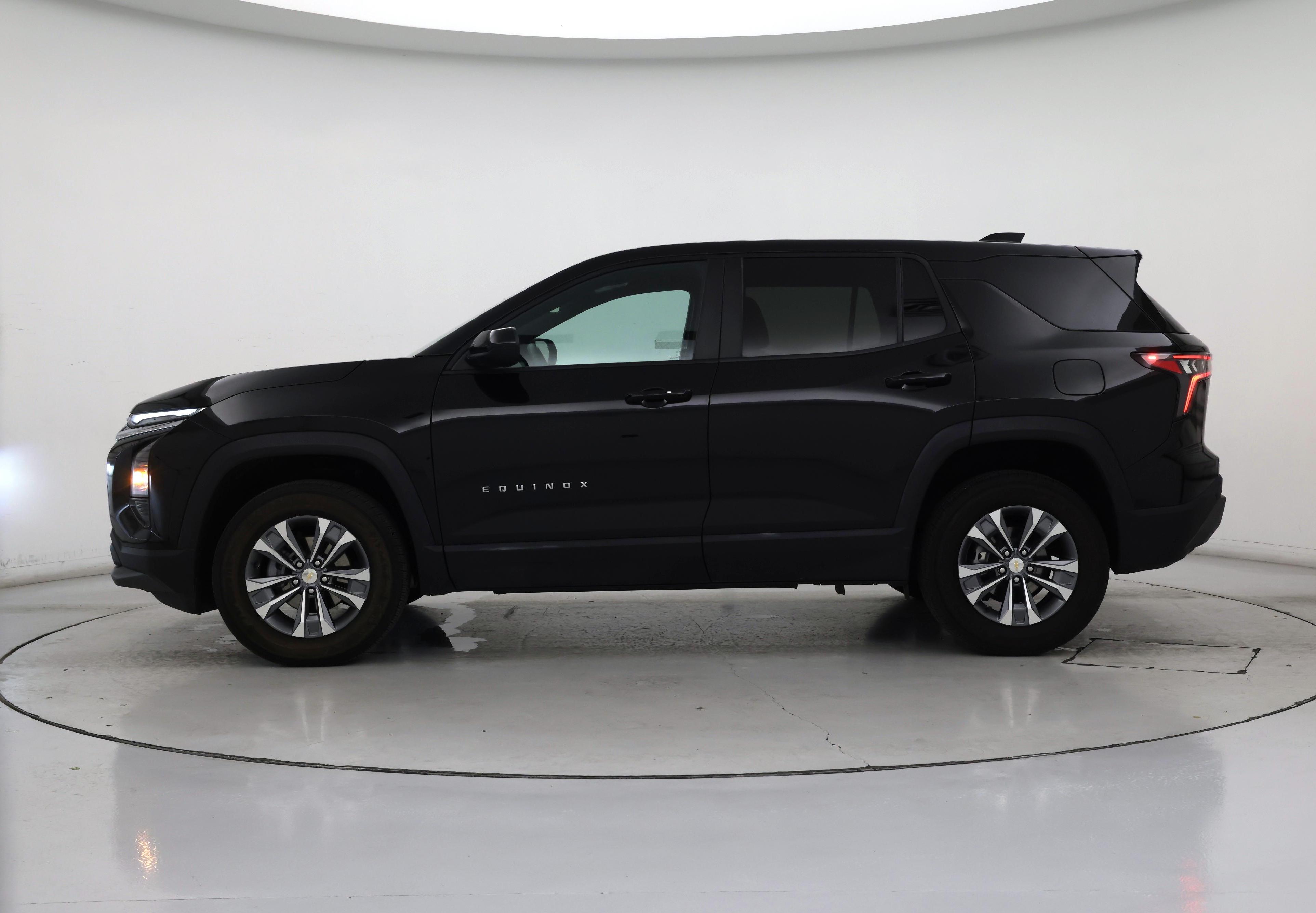 Thumbnail: 2025 Chevrolet Equinox - 3