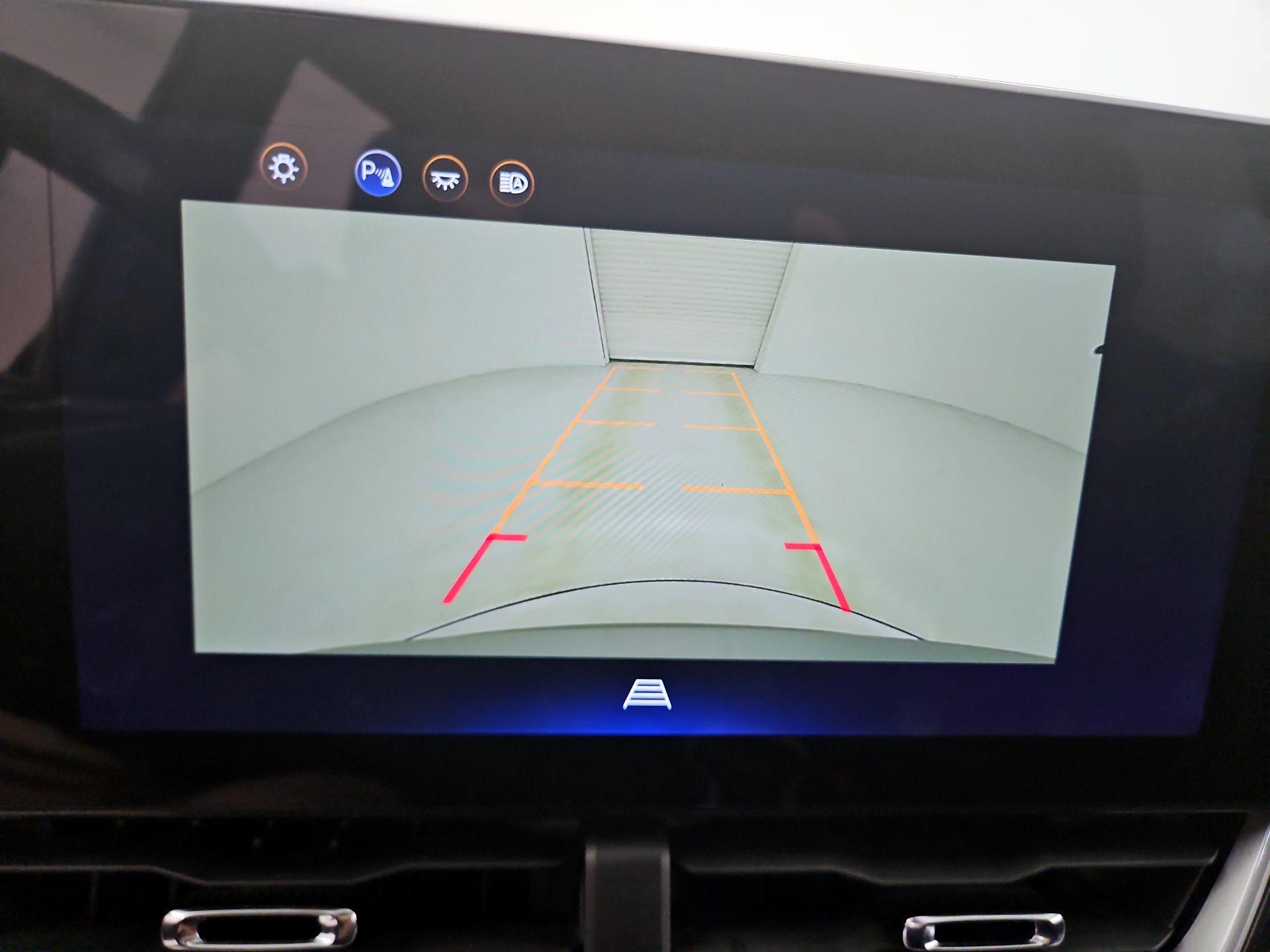 Thumbnail: 2025 Chevrolet Equinox - 15