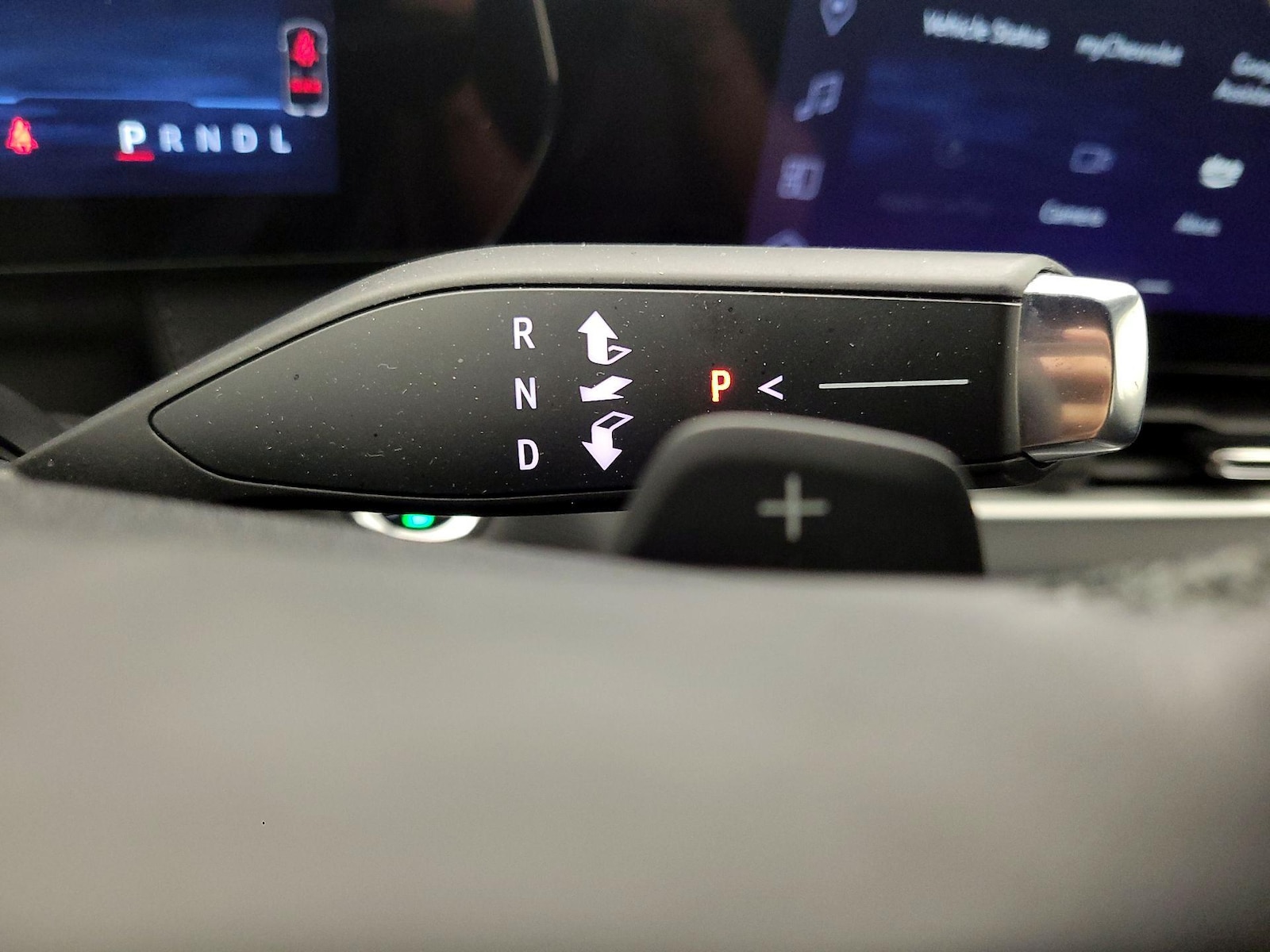 2025 Chevrolet Equinox LT - Photo 18