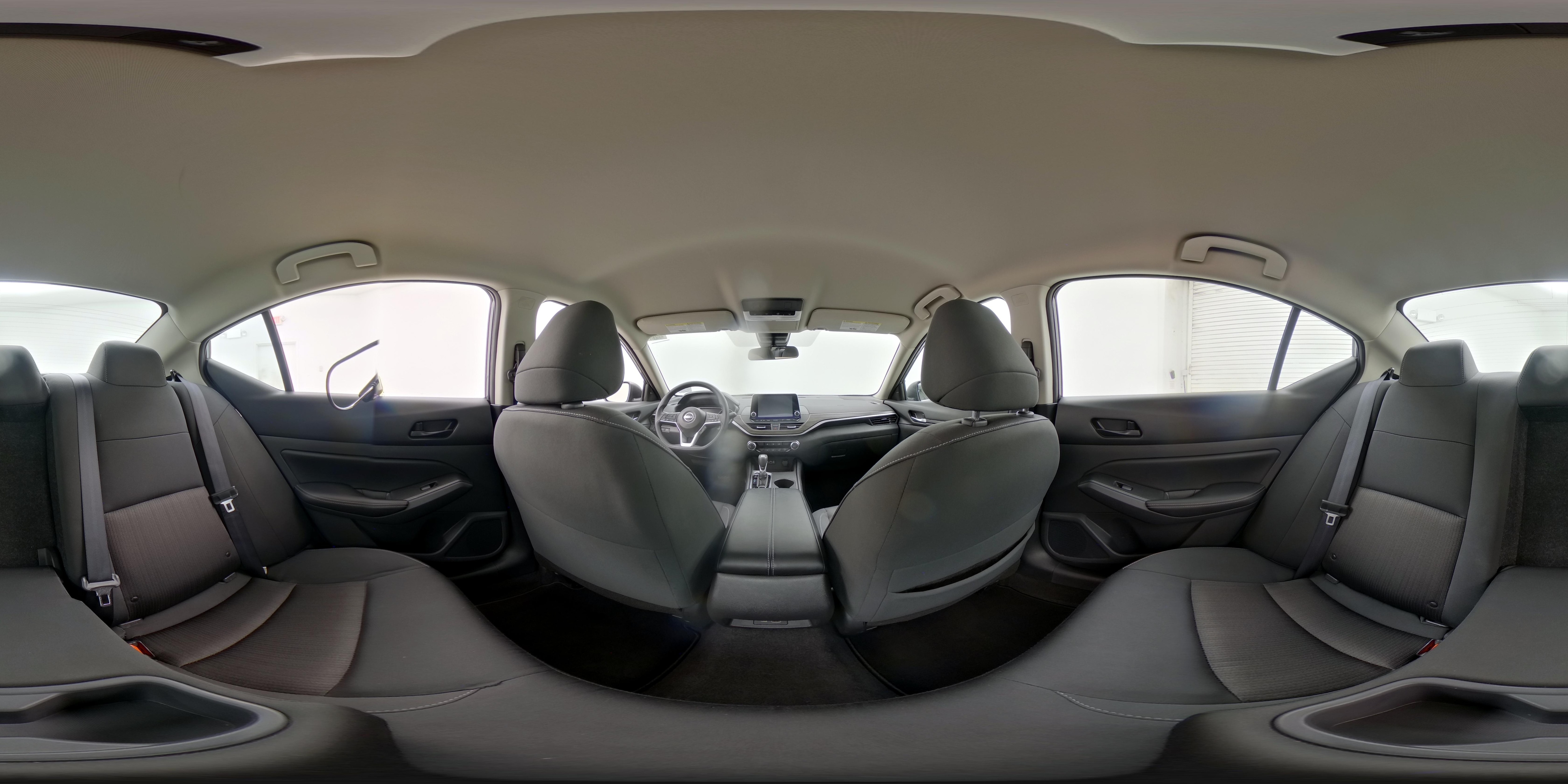 2025 Nissan Altima SV - Photo 25