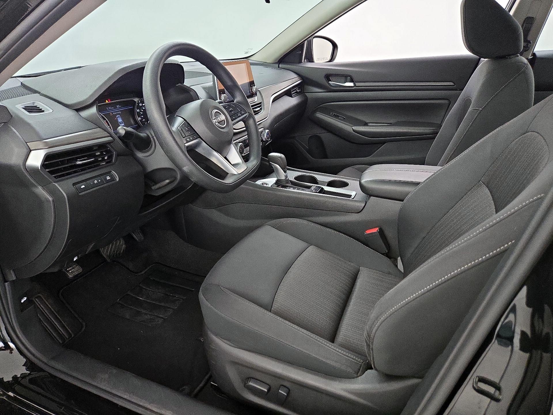 Thumbnail: 2025 Nissan Altima - 11