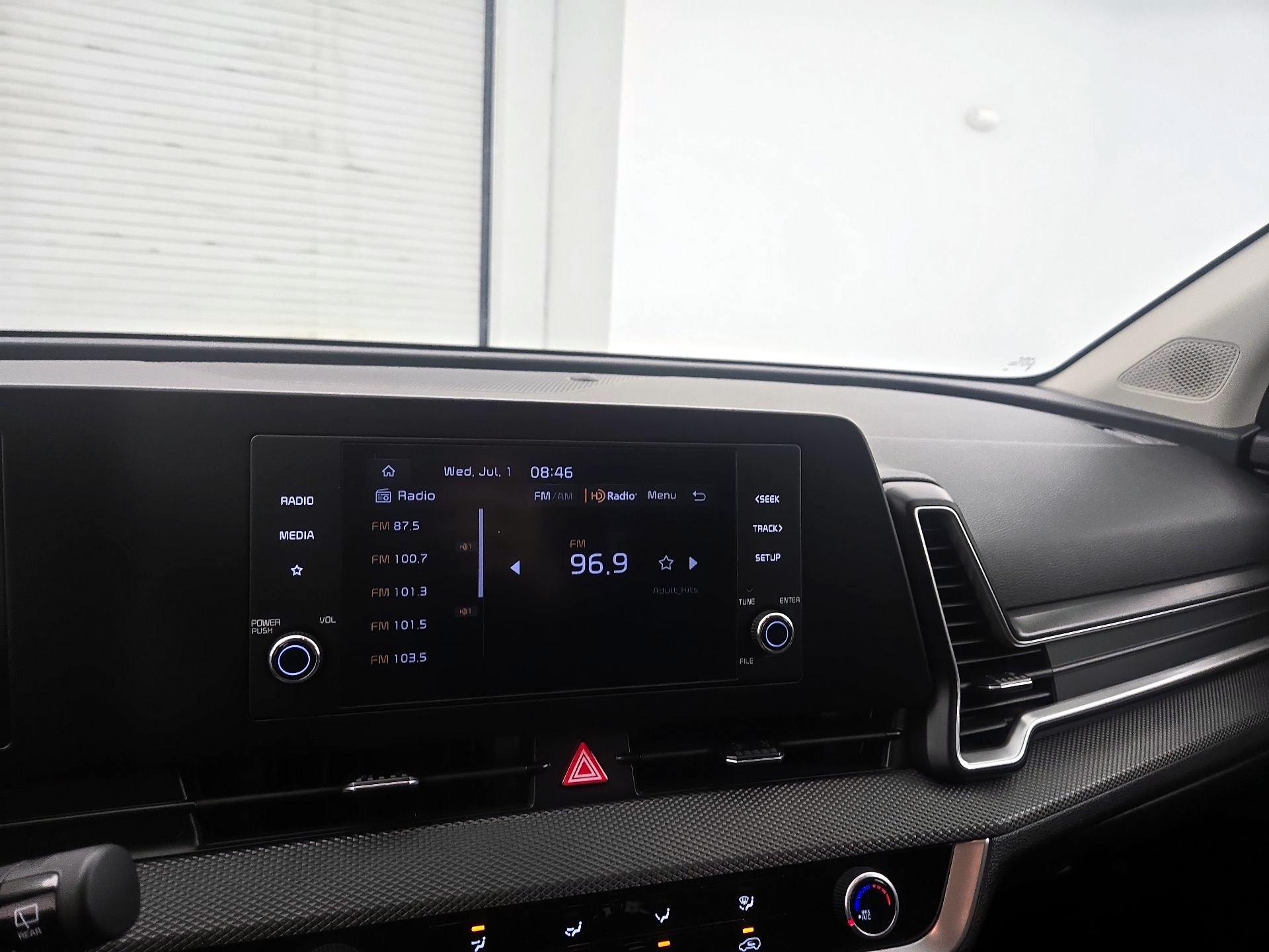 Thumbnail: 2025 Kia Sportage - 15
