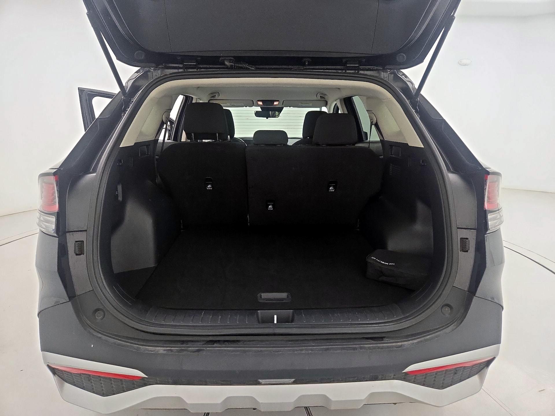 Thumbnail: 2025 Kia Sportage - 20